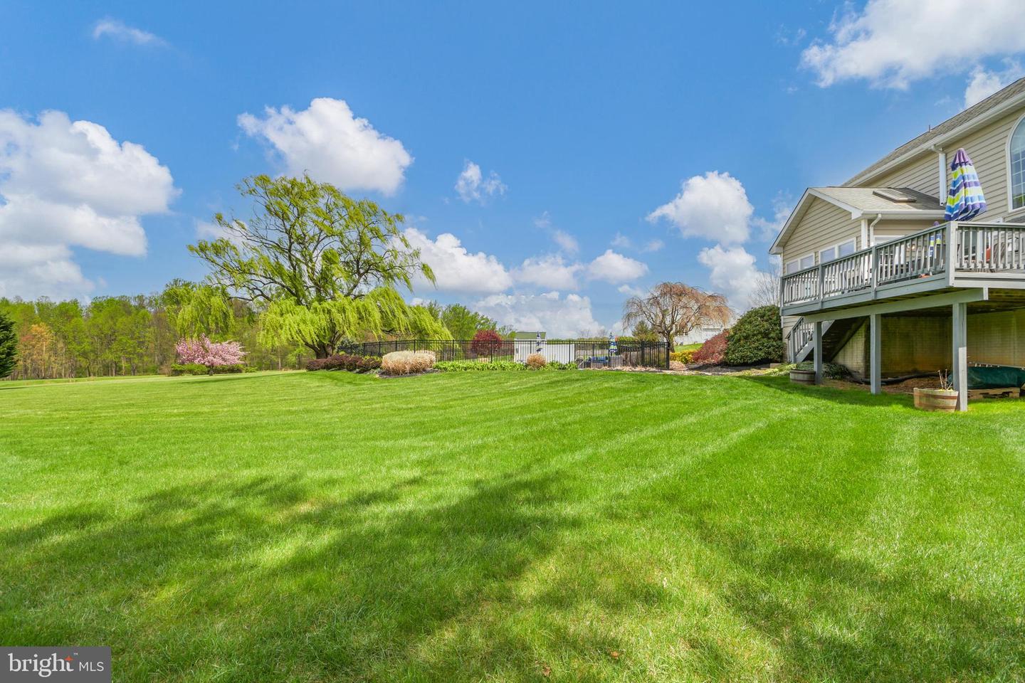3421 Tuckaway Dr