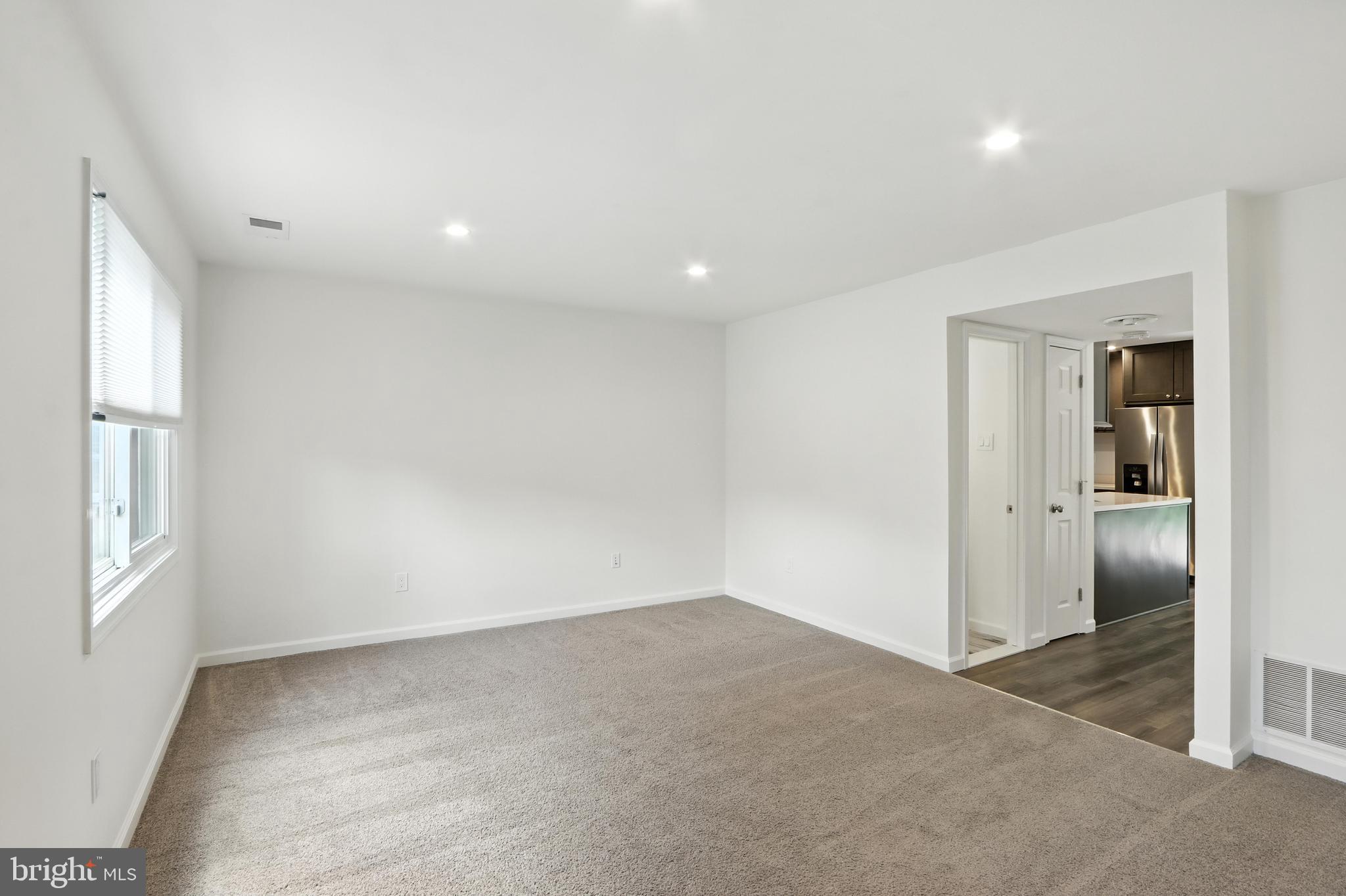 4306 White Oak Ct #4306