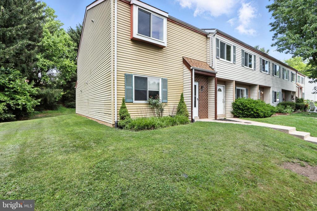 4306 White Oak Ct #4306