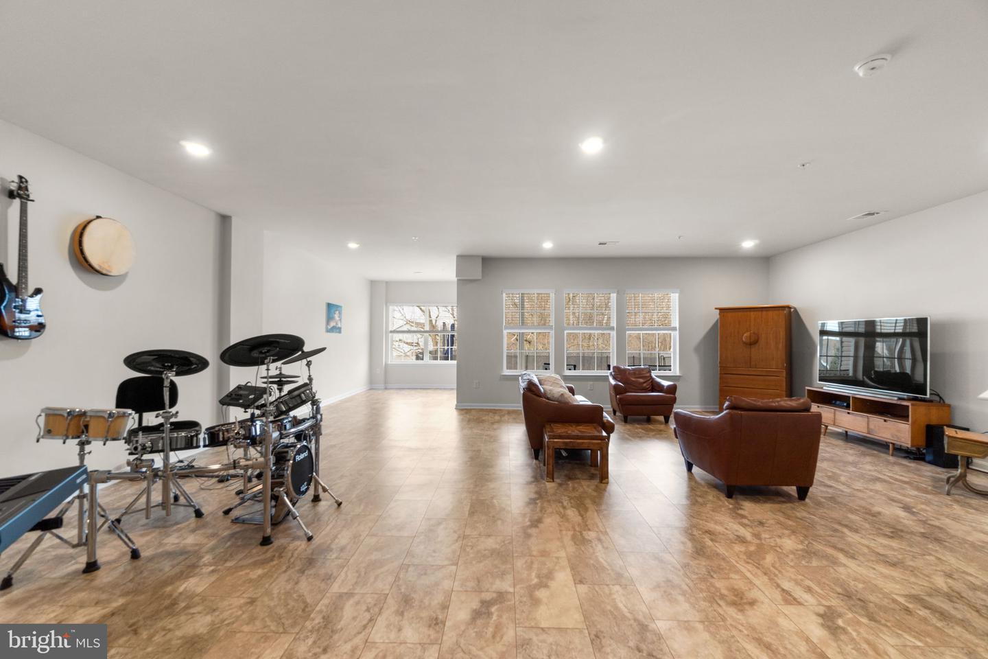 559 Spring Green Ct