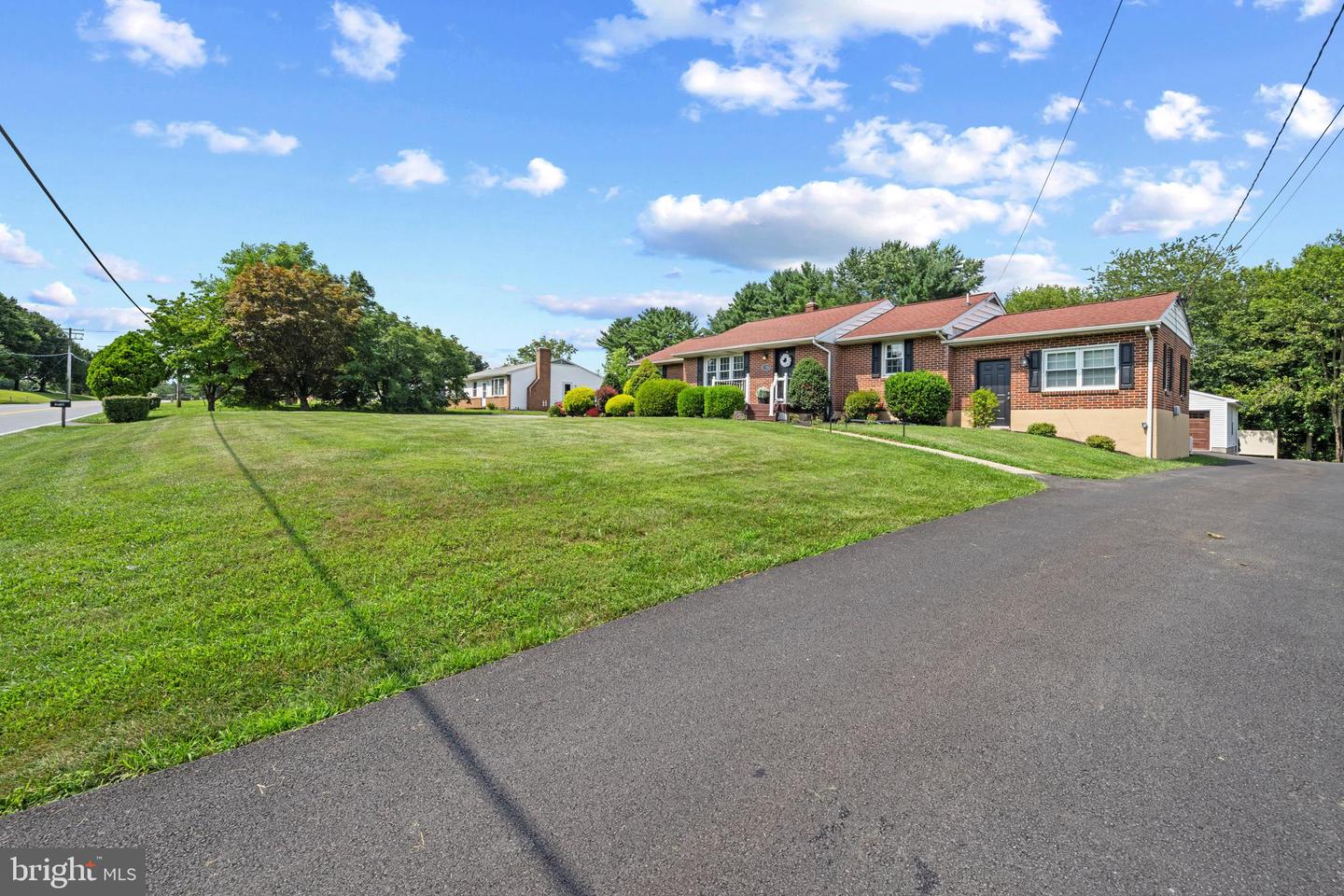 1724 Deer Park Rd