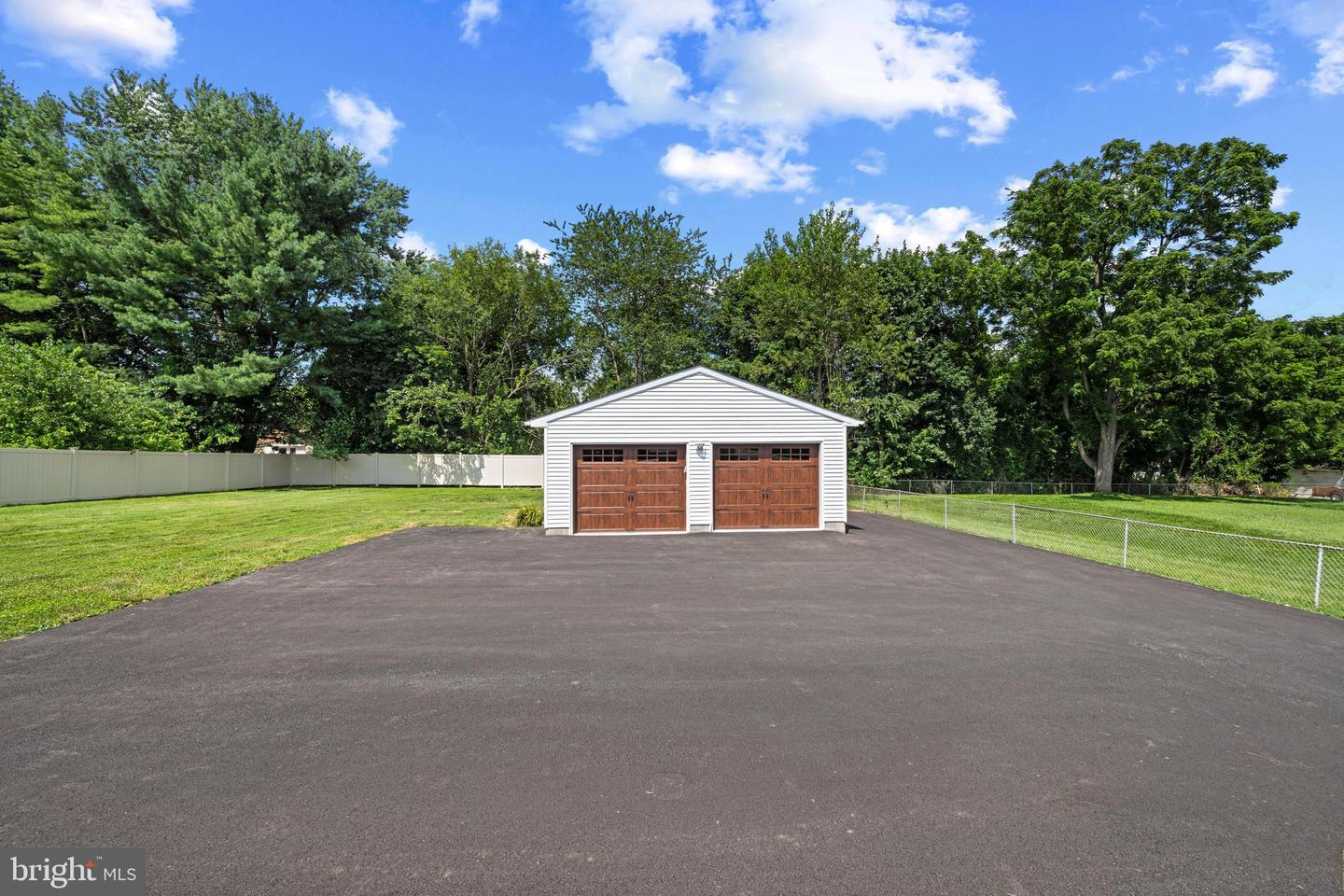 1724 Deer Park Rd