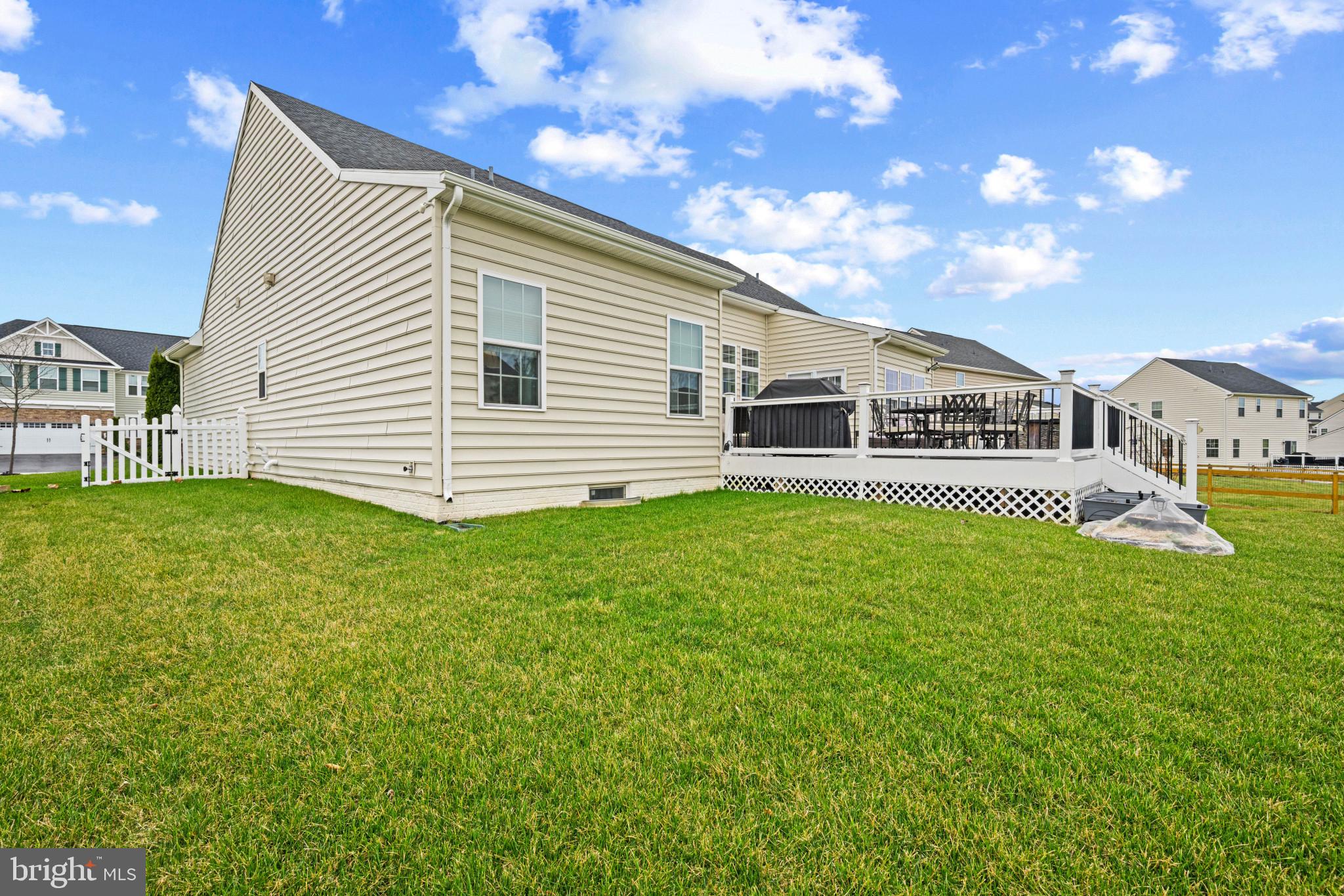 272 MEADOW CREEK DRIVE