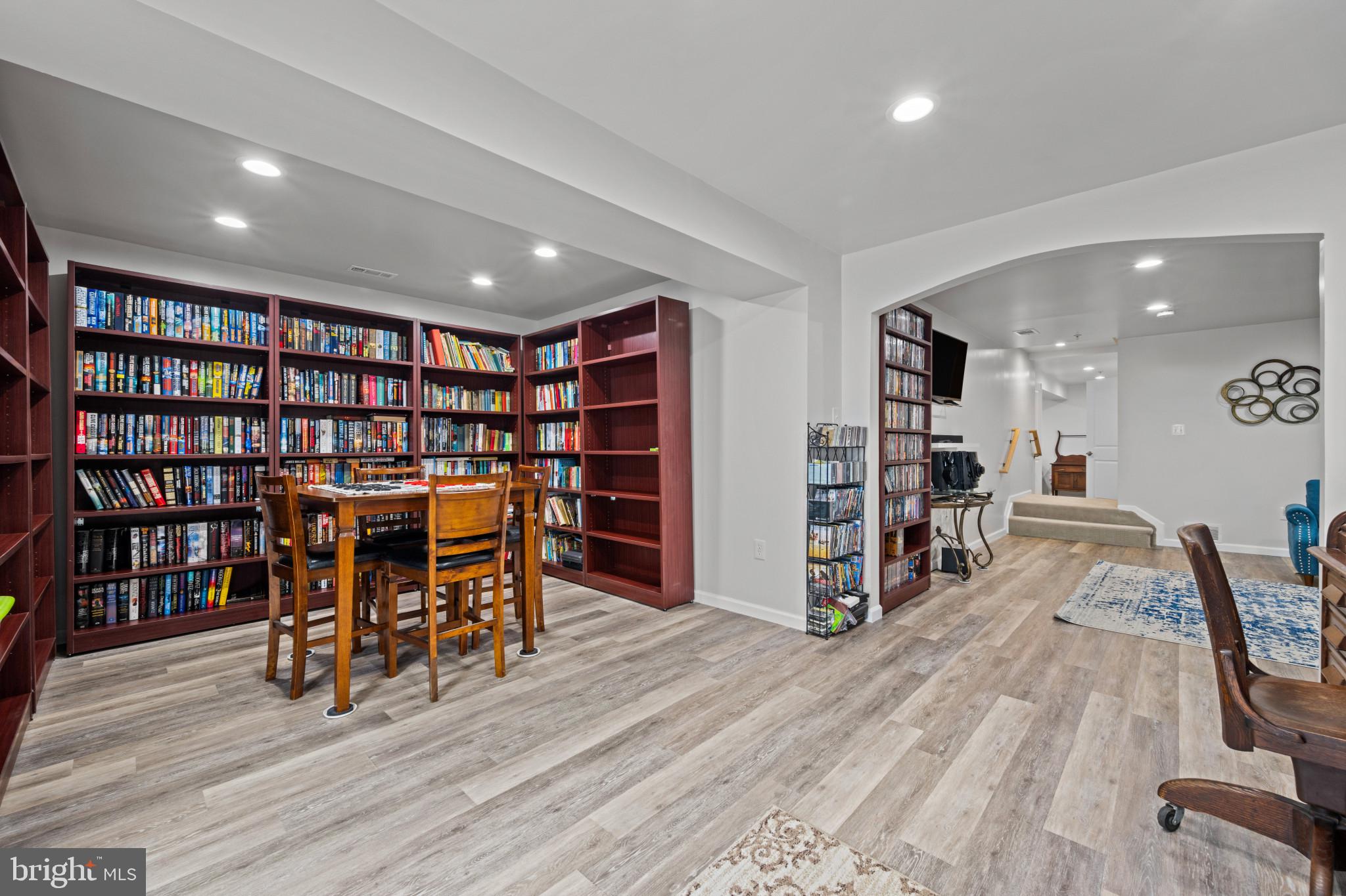 272 MEADOW CREEK DRIVE