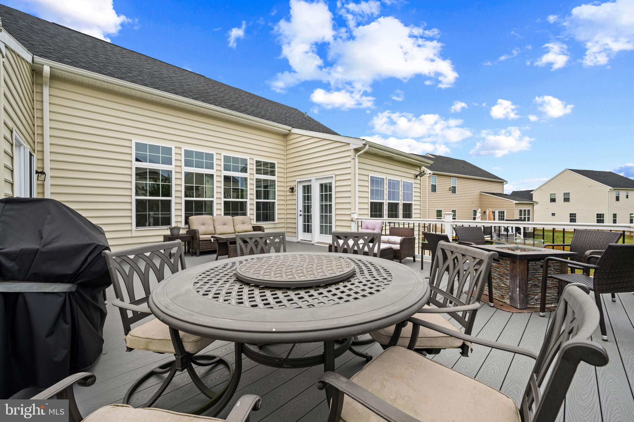 272 MEADOW CREEK DRIVE