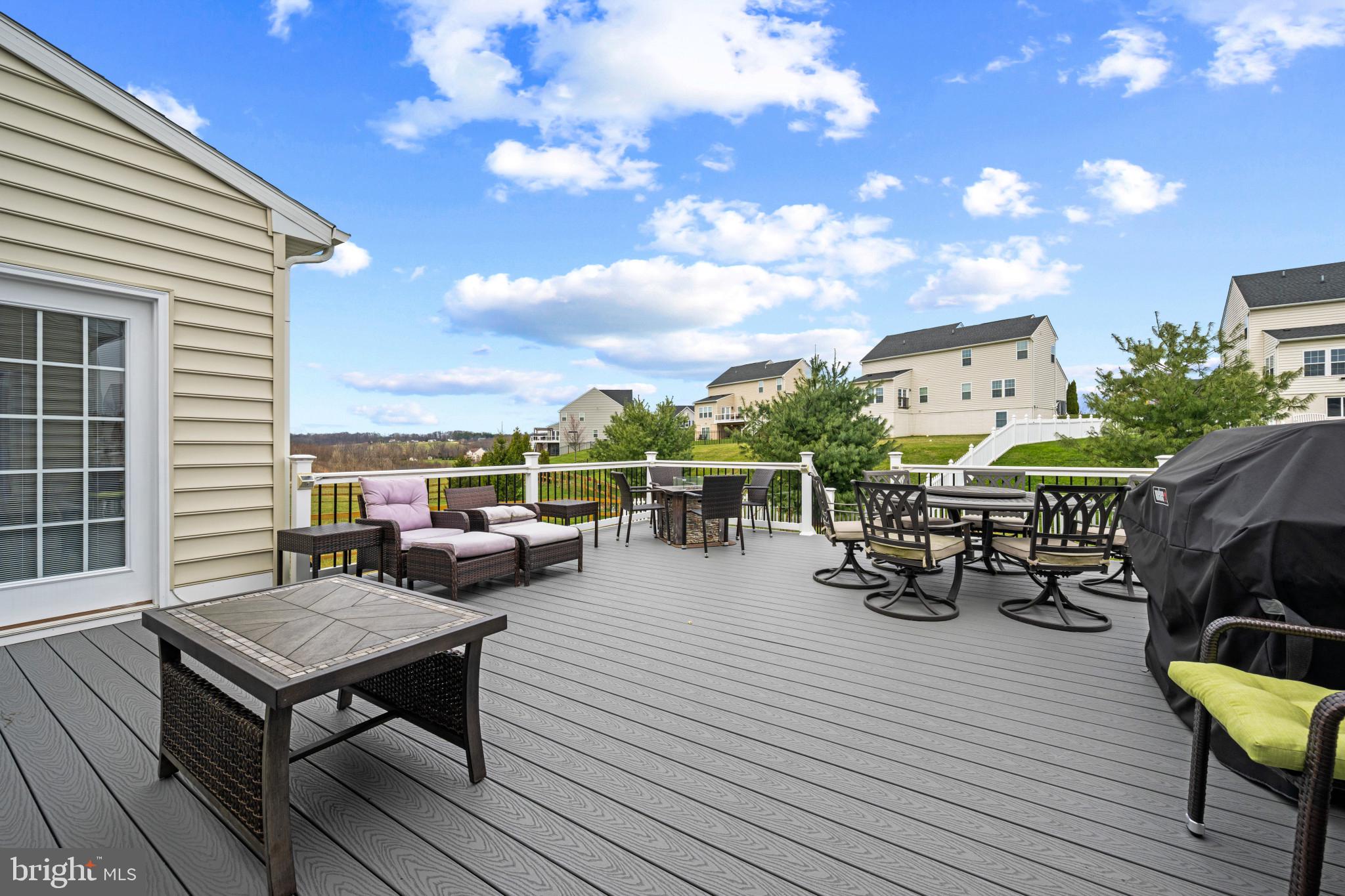 272 MEADOW CREEK DRIVE