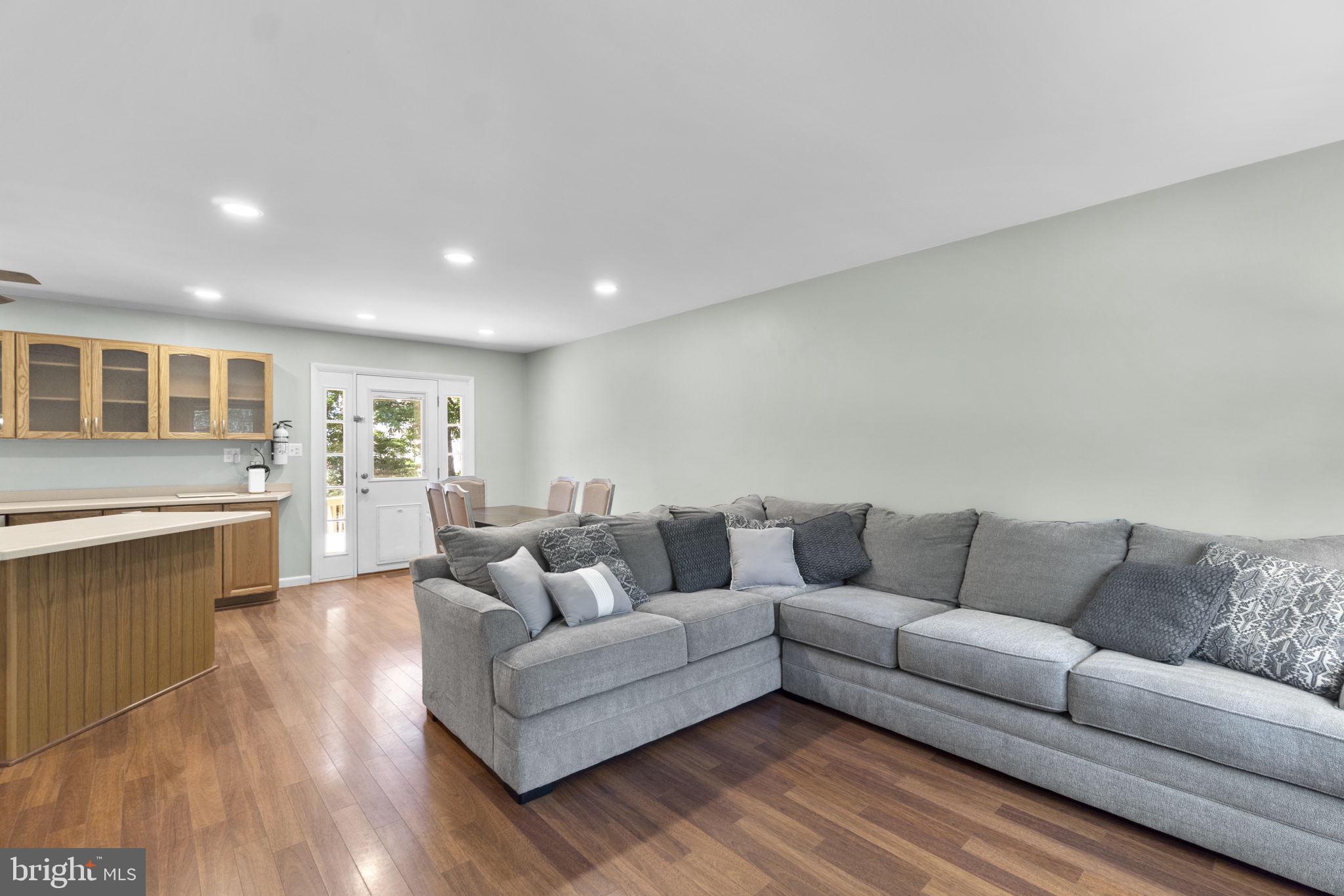 5804 MIRIAM DRIVE