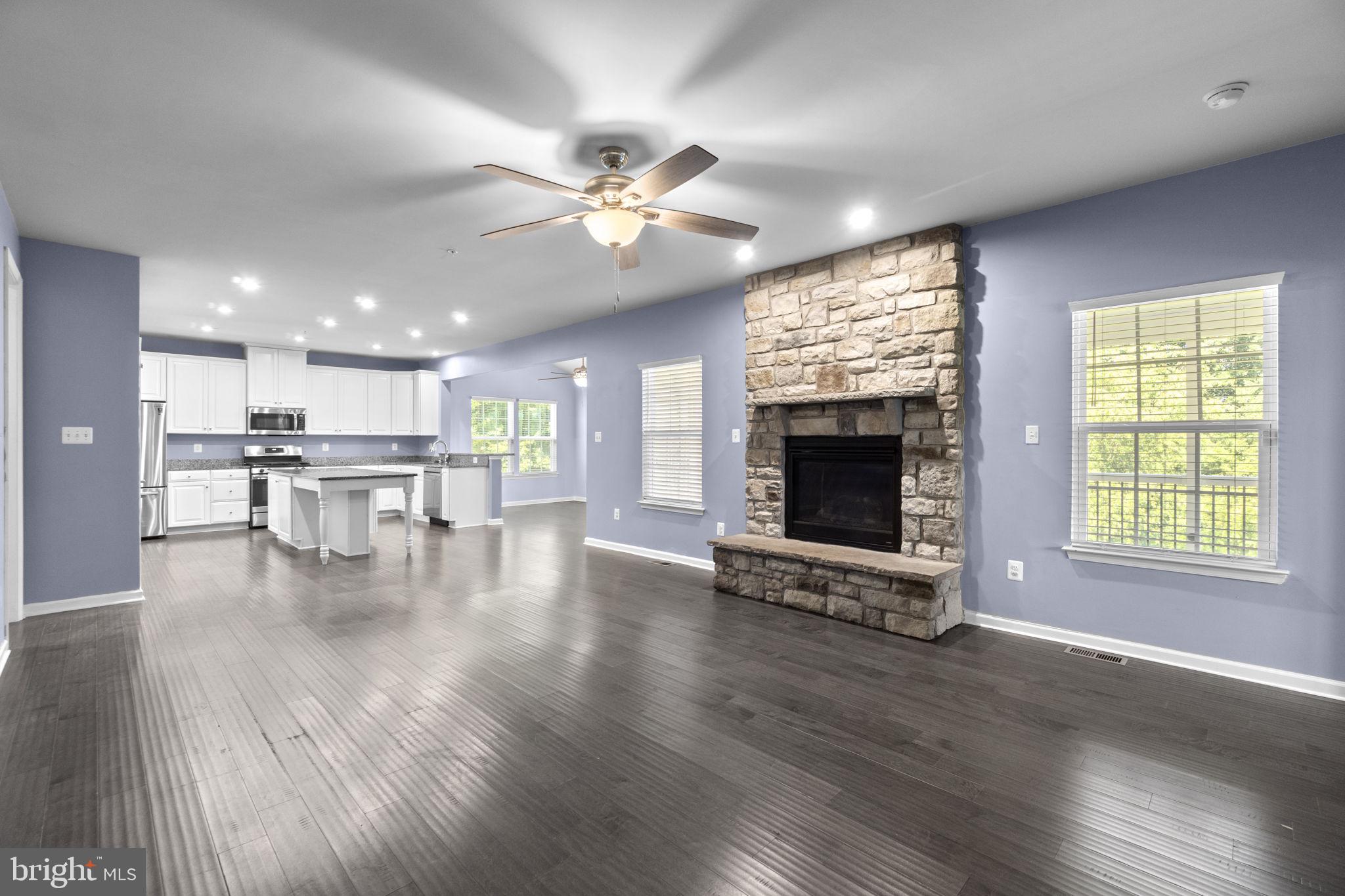696 WILFORD COURT
