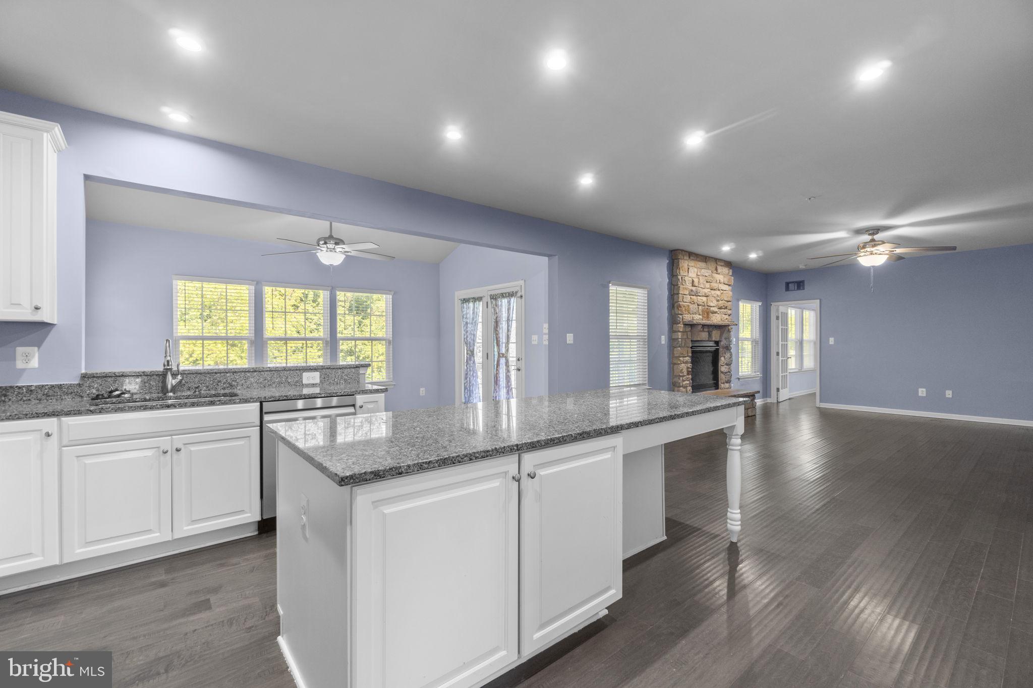 696 WILFORD COURT