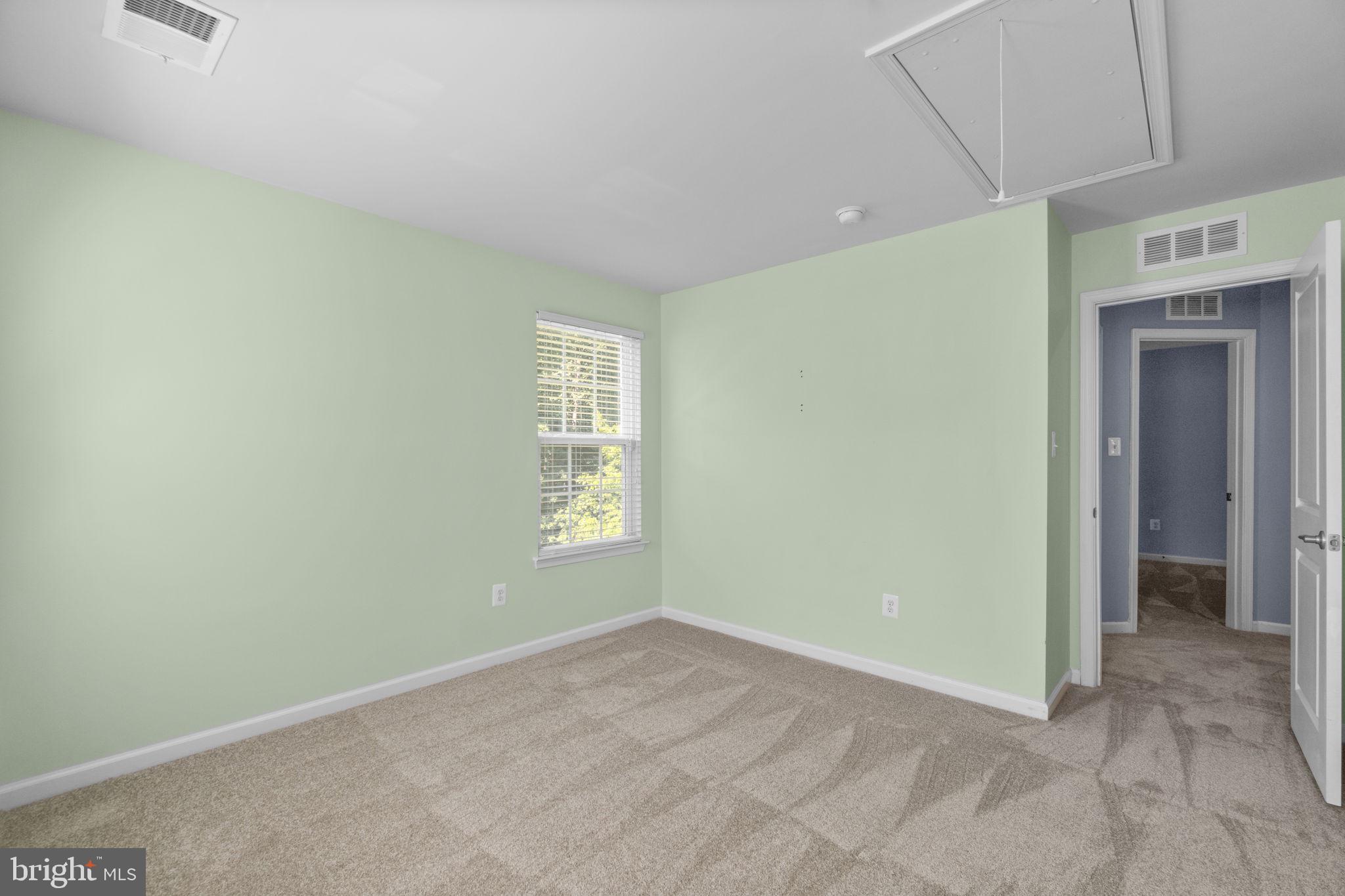 696 WILFORD COURT