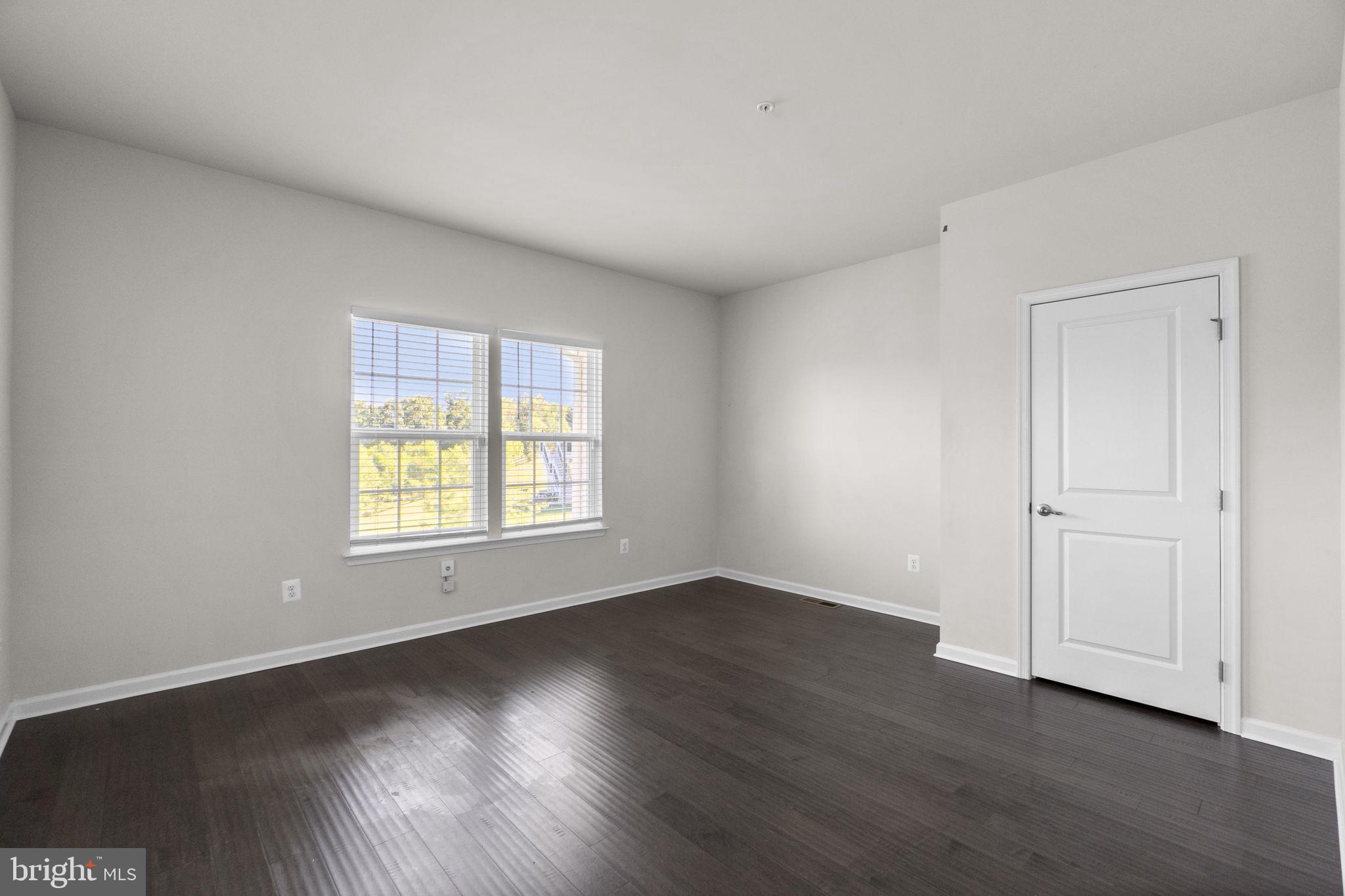 696 WILFORD COURT
