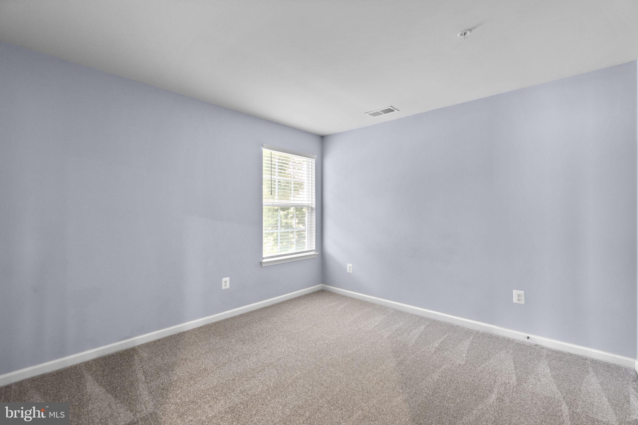 696 WILFORD COURT