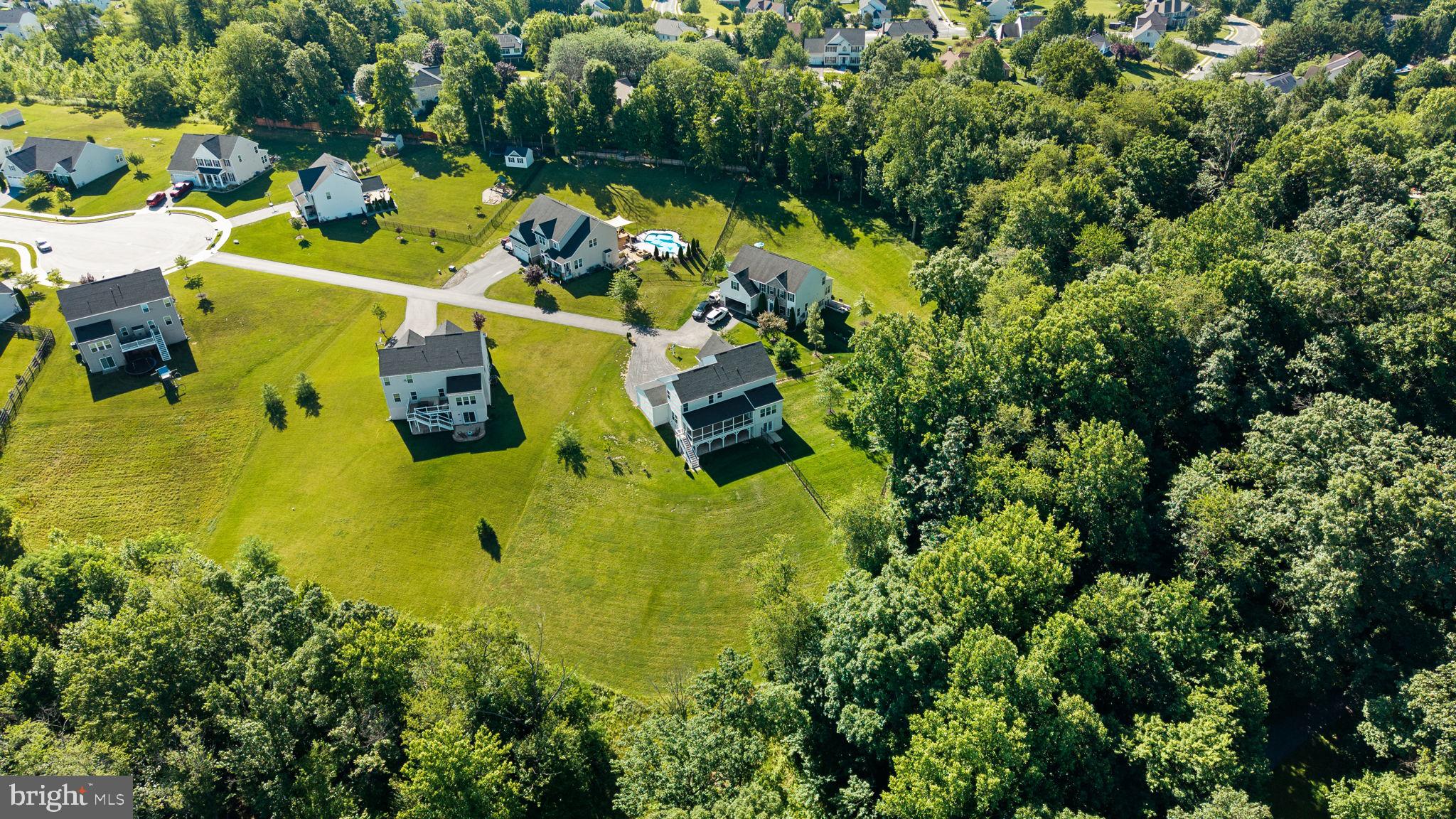 696 WILFORD COURT