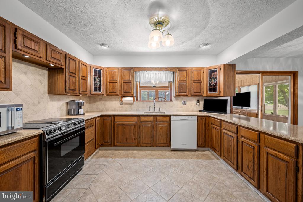 1119 FANNIE DORSEY ROAD