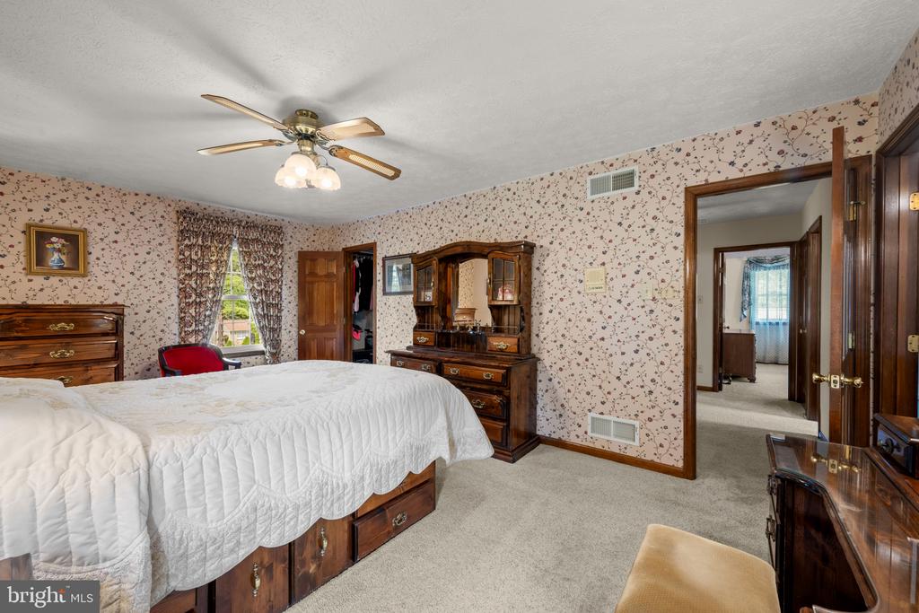 1119 FANNIE DORSEY ROAD