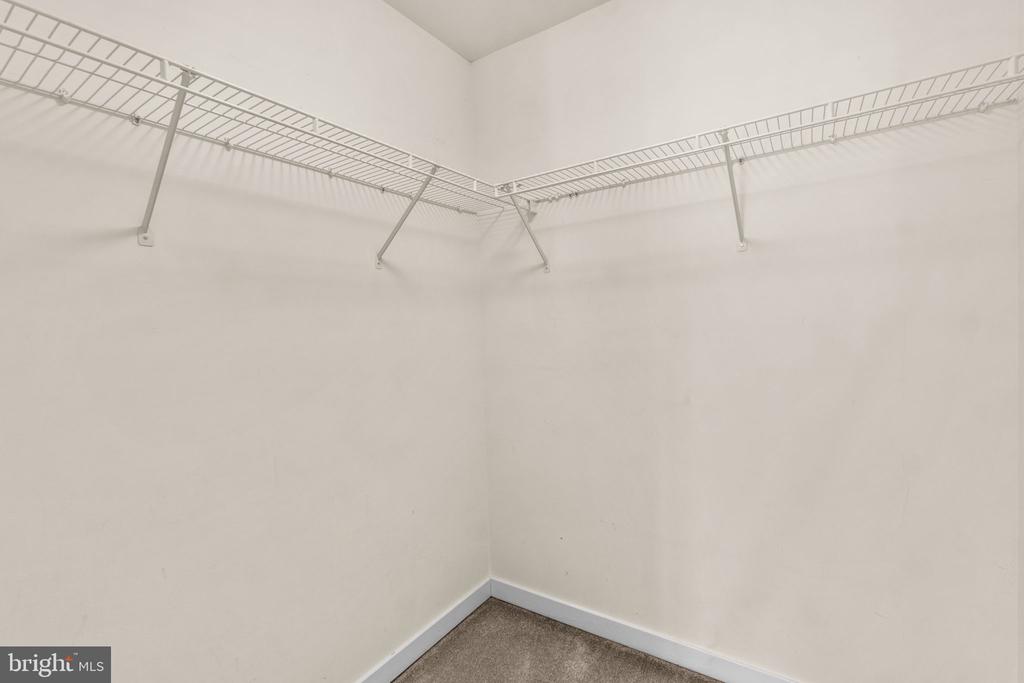 5605 Morning Gate Ct