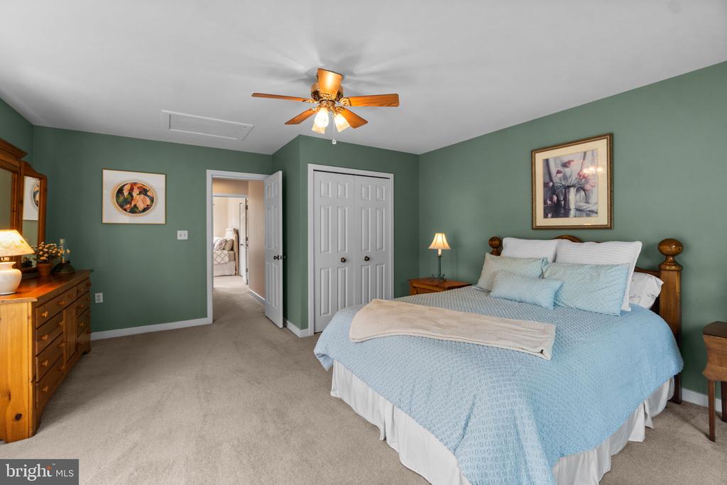 5605 Morning Gate Ct