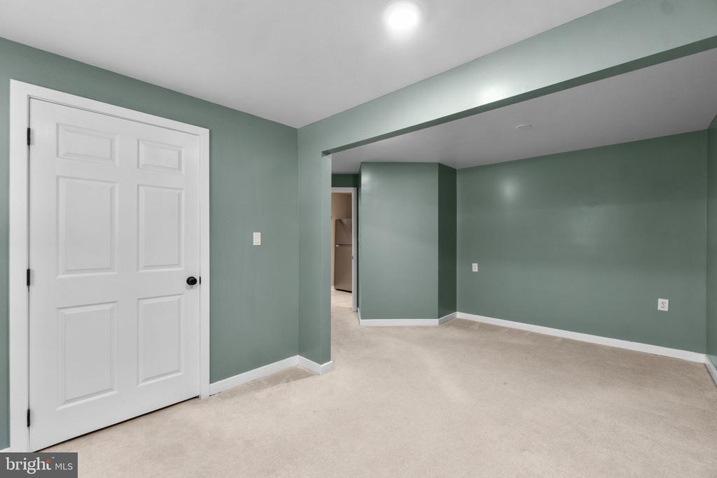5605 Morning Gate Ct