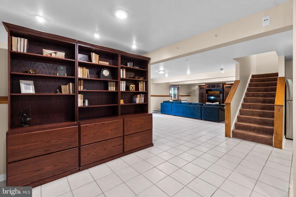 5605 Morning Gate Ct