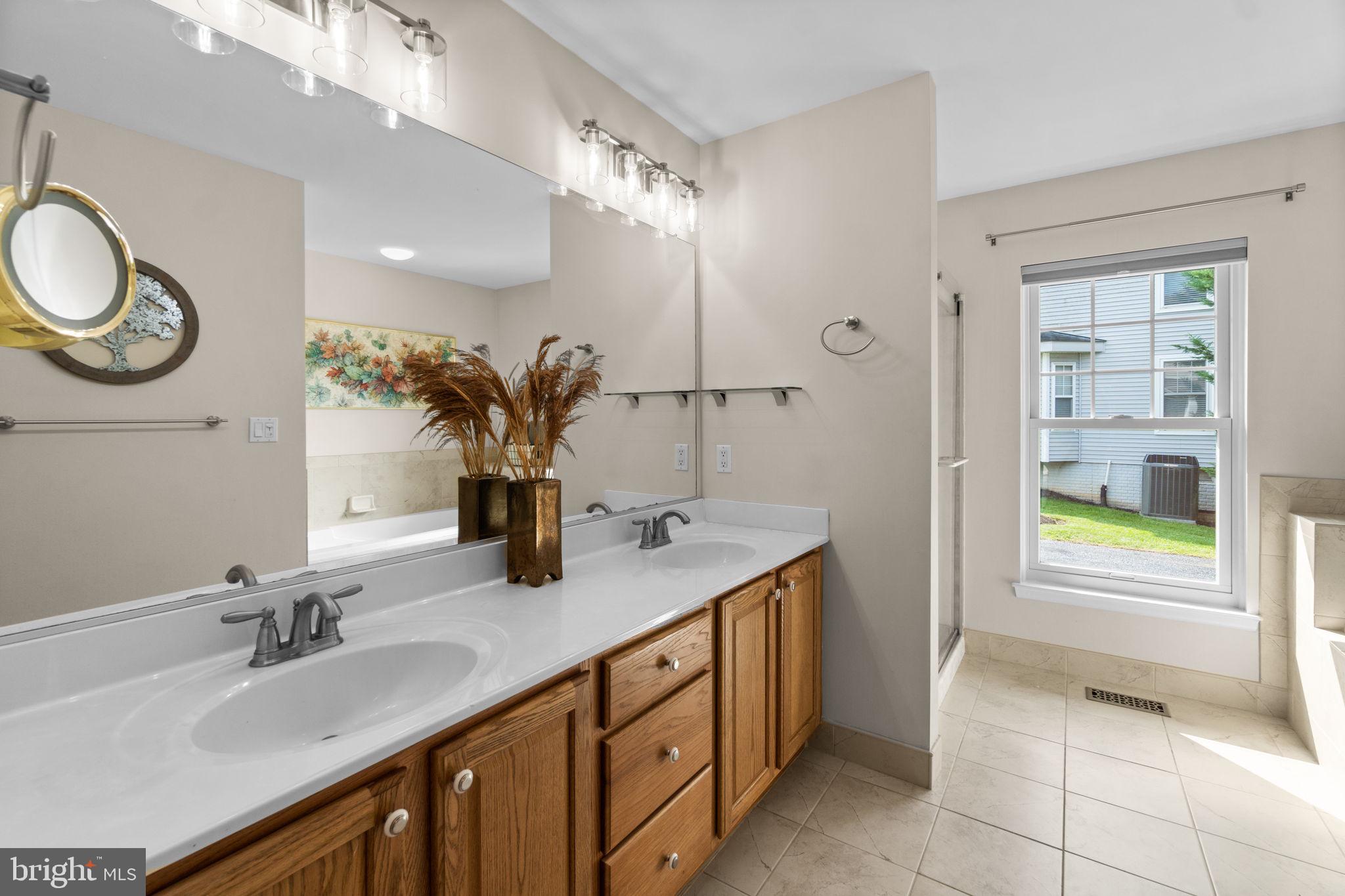 5605 Morning Gate Ct