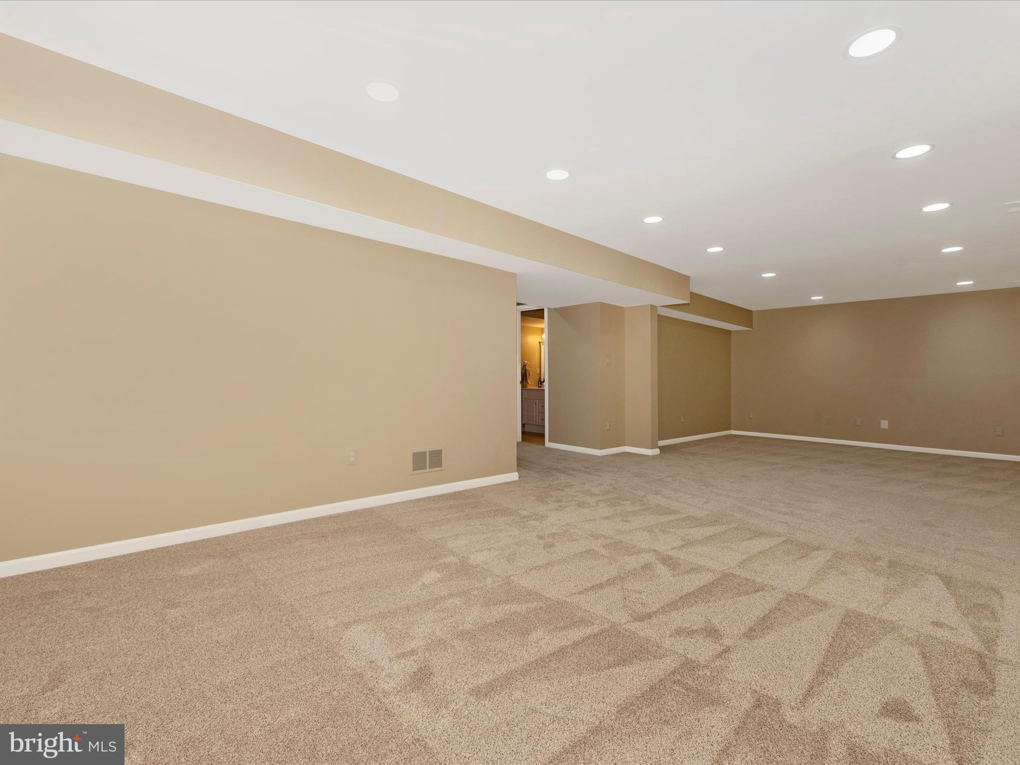 16008 Fields End Ct