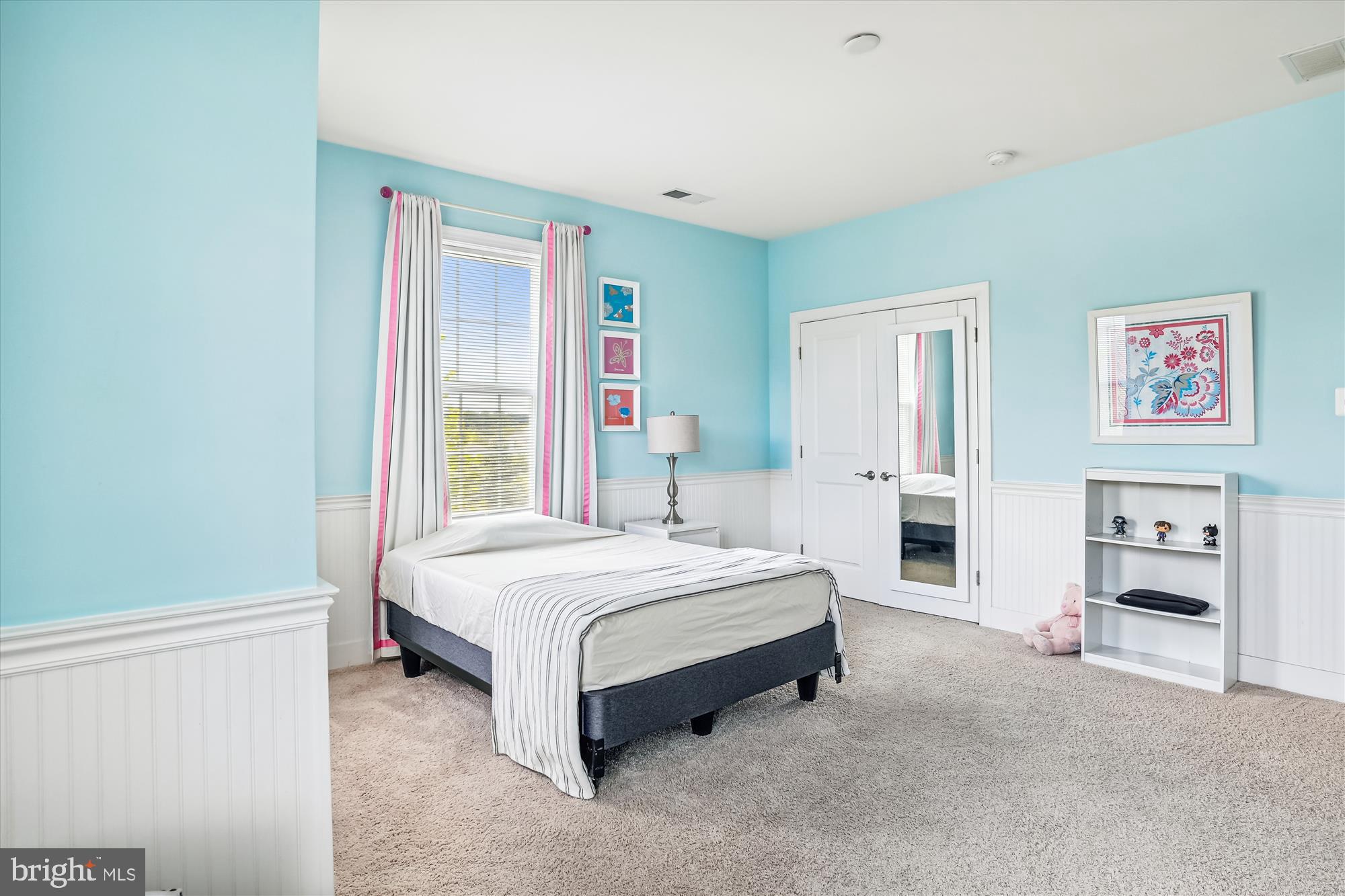 10954 Fairmont Ln