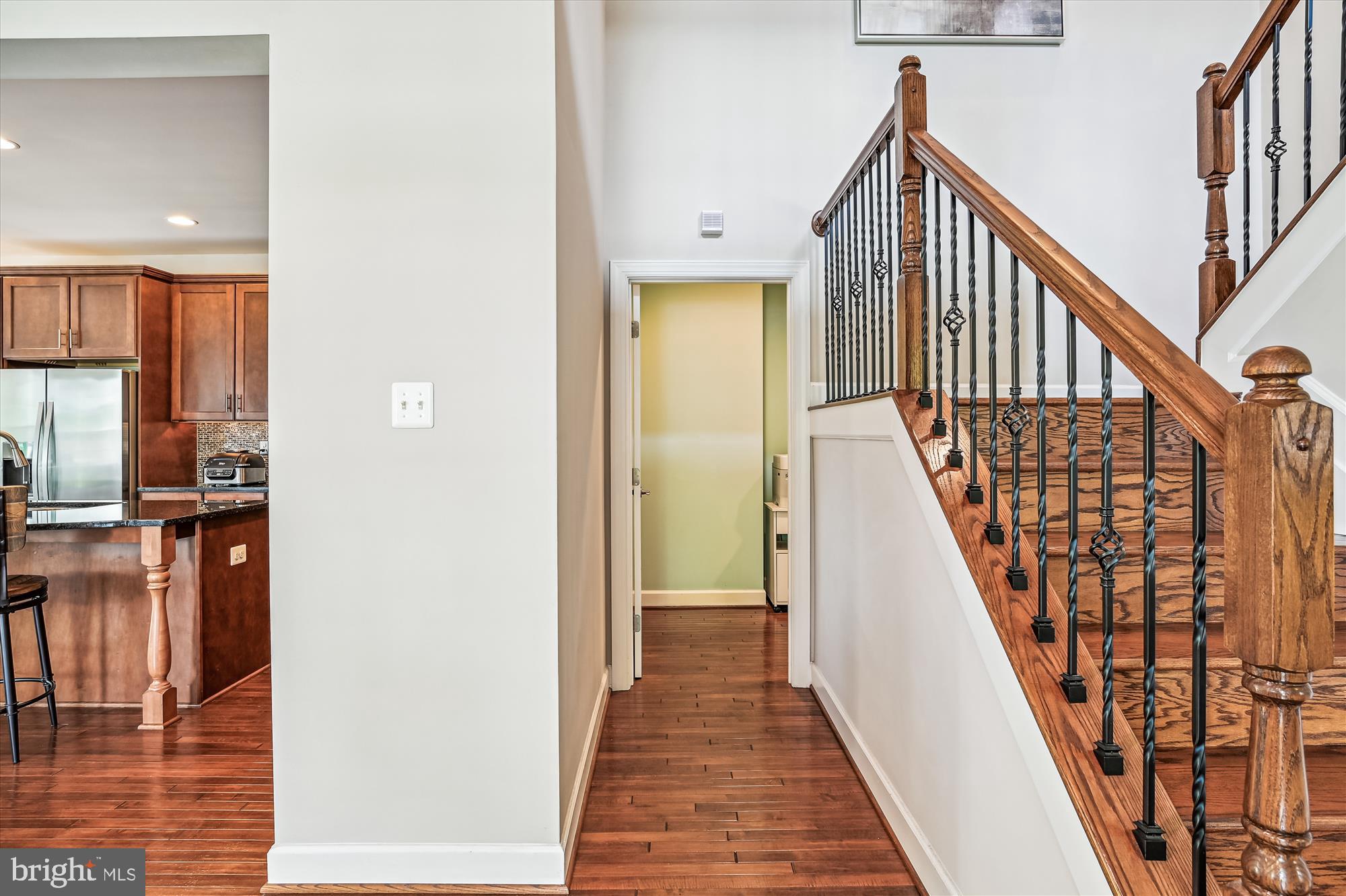 10954 Fairmont Ln