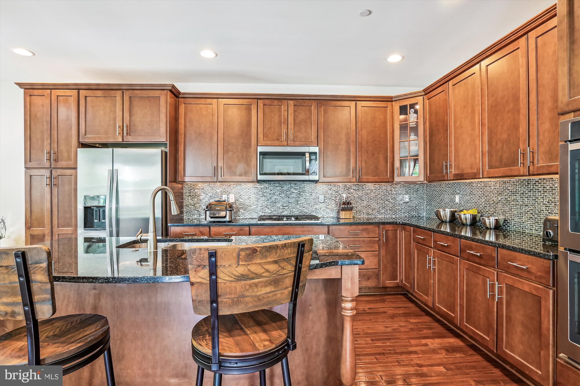 10954 Fairmont Ln