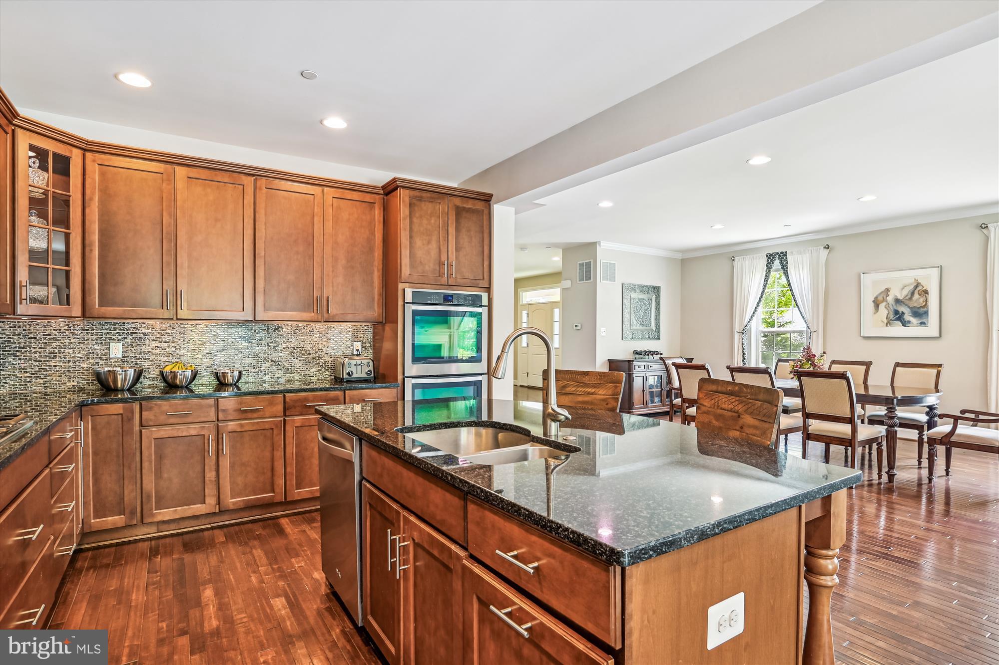 10954 Fairmont Ln