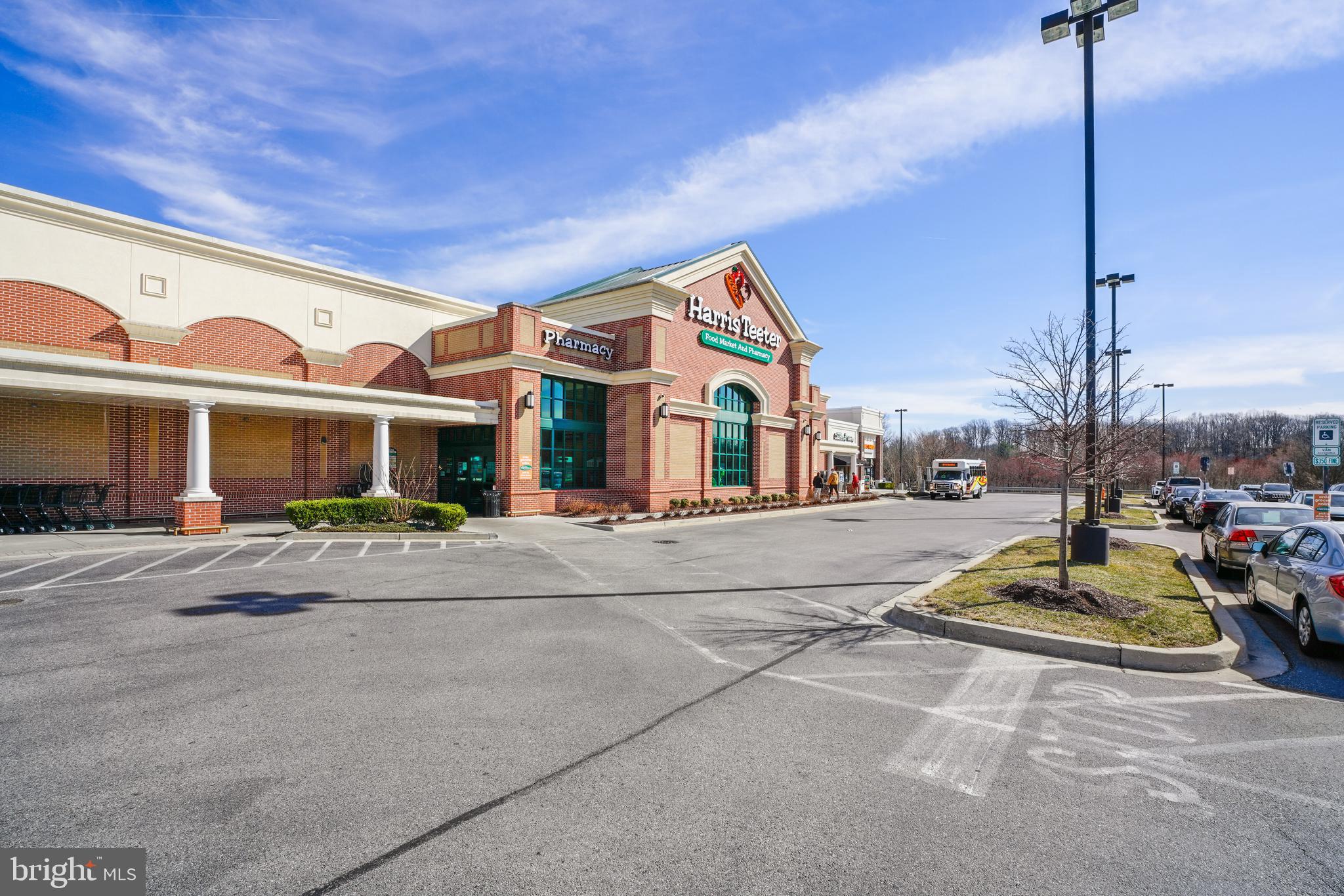 10954 Fairmont Ln