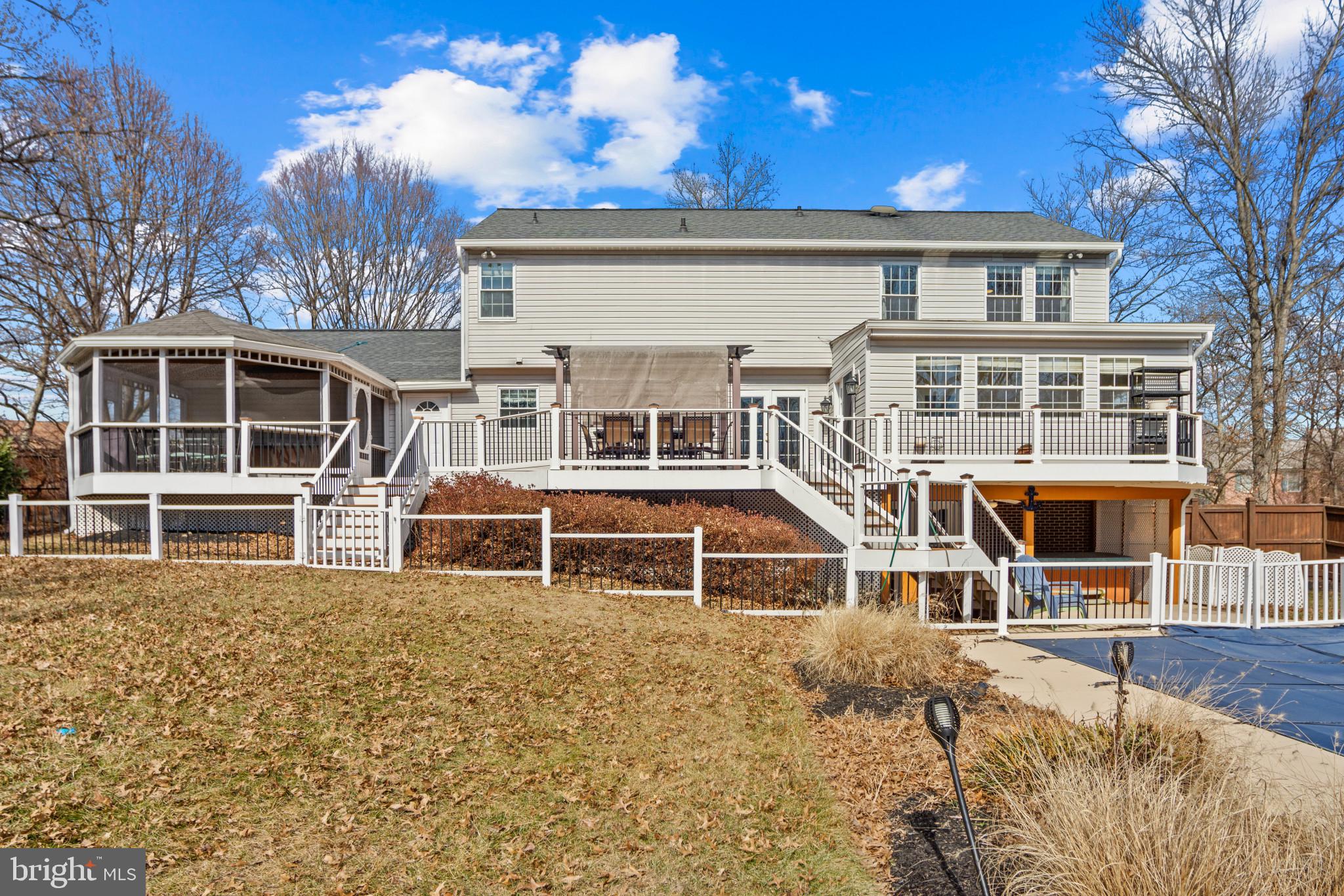 7875 Rockburn Dr