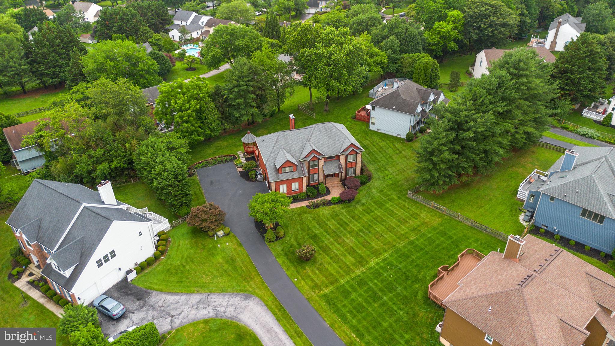 10209 Wetherburn Rd