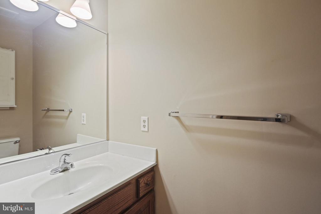 10222 CAMELFORD COURT