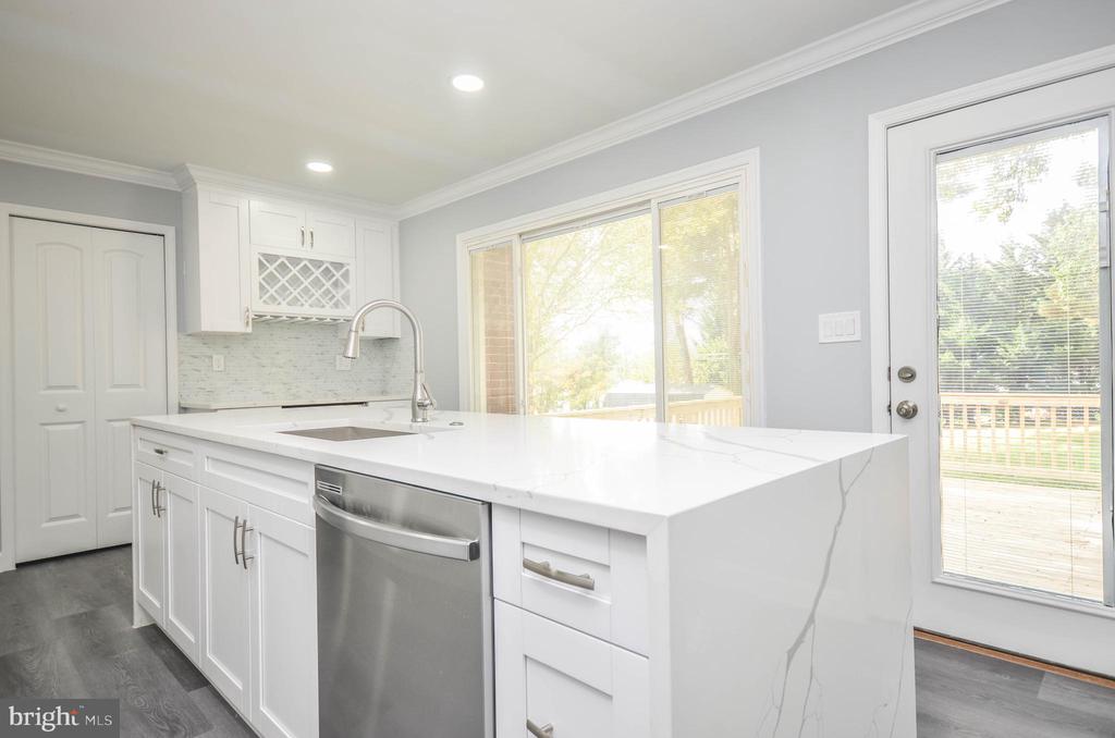 3914 SAINT JOHNS LANE