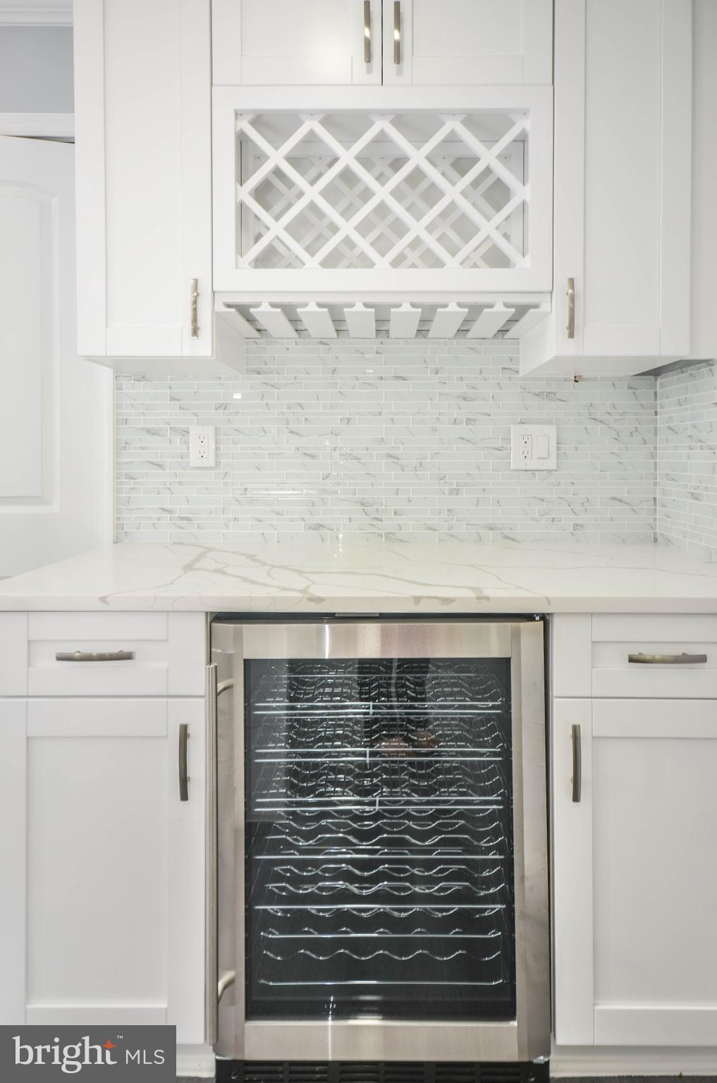 3914 SAINT JOHNS LANE