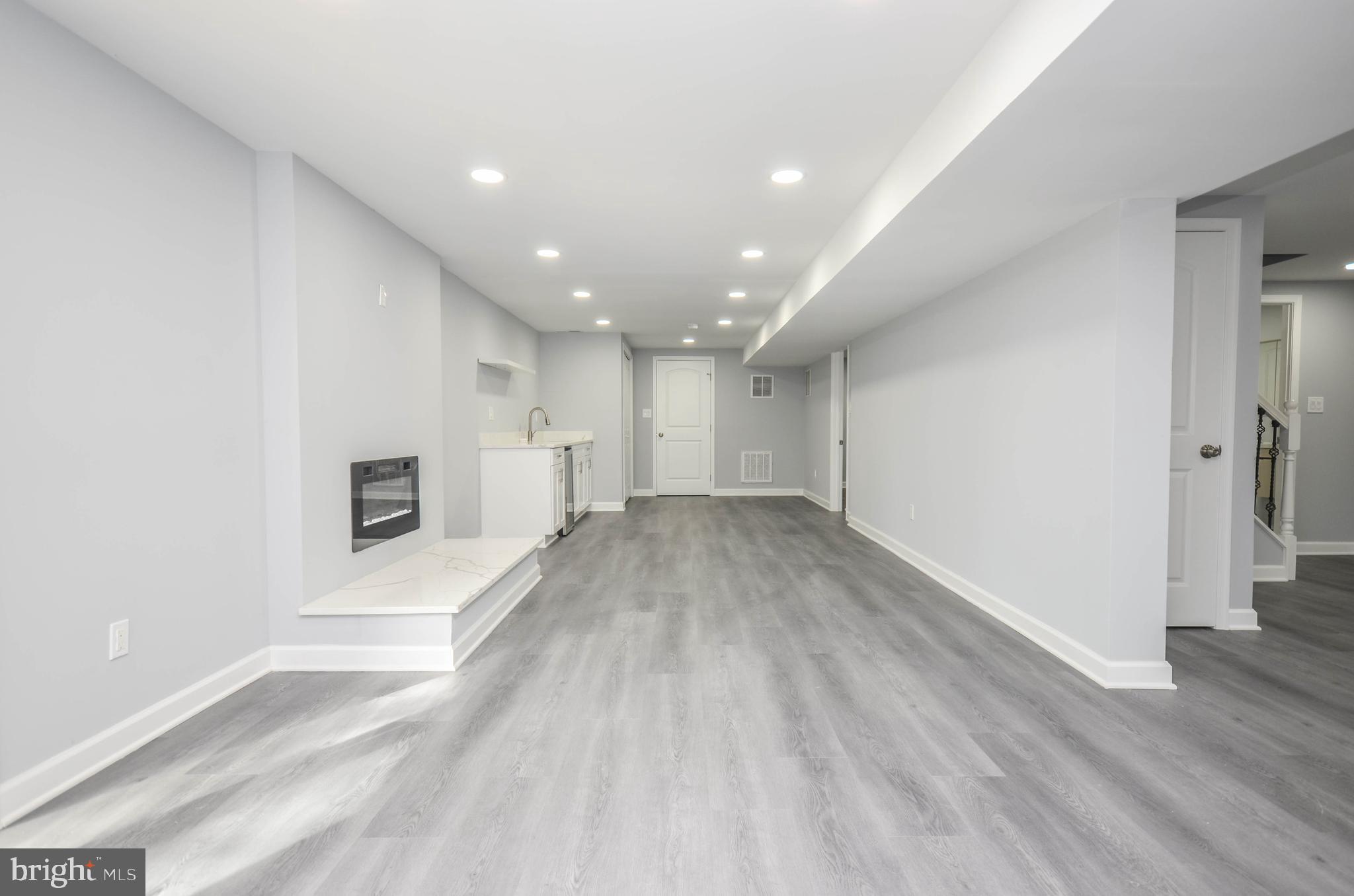 3914 SAINT JOHNS LANE