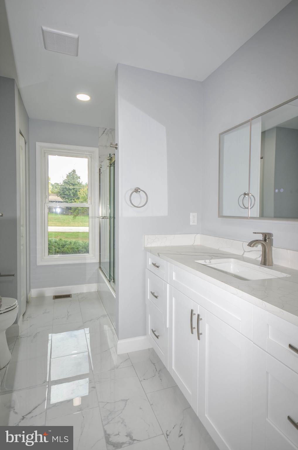 3914 SAINT JOHNS LANE