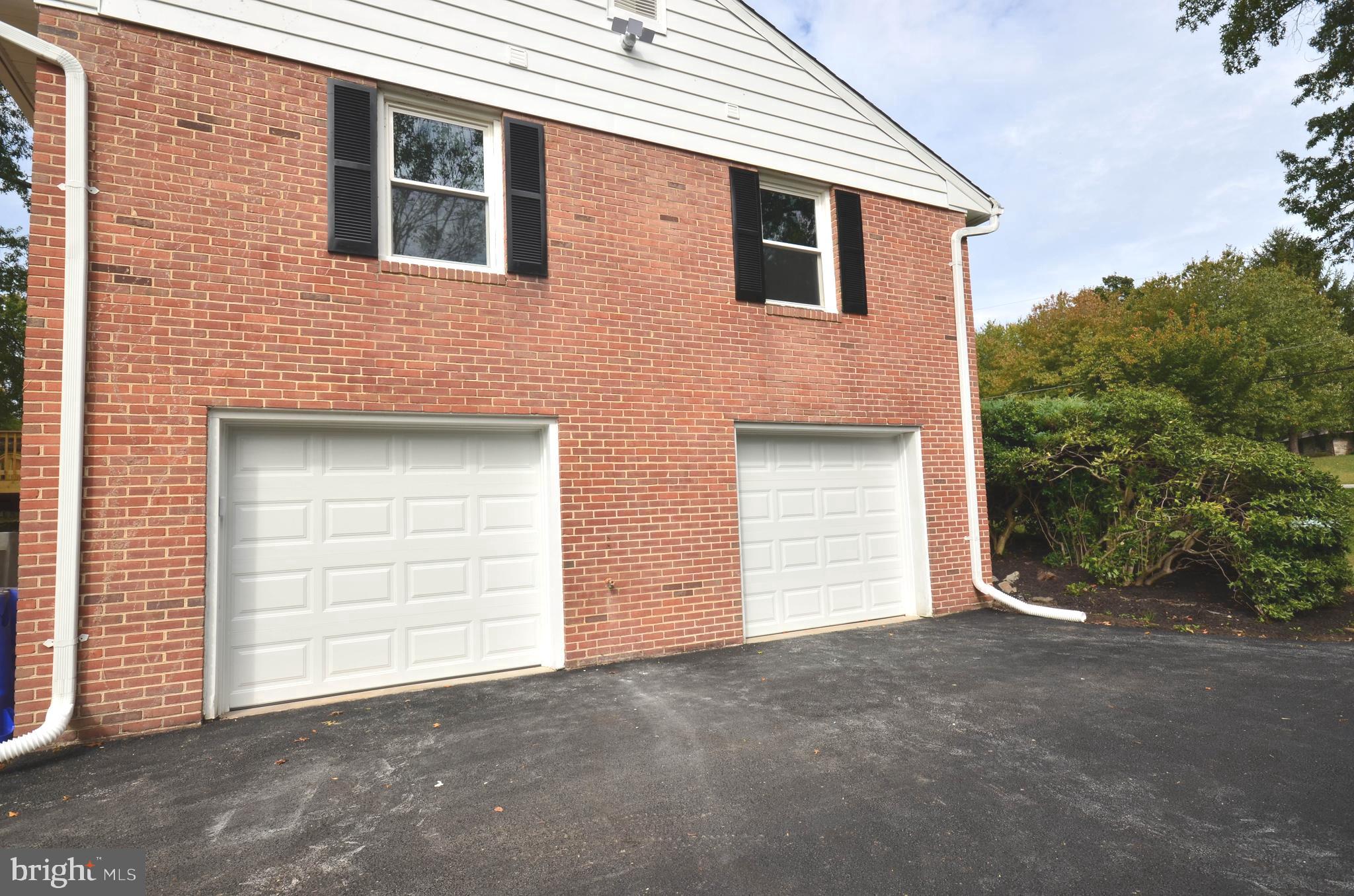 3914 SAINT JOHNS LANE