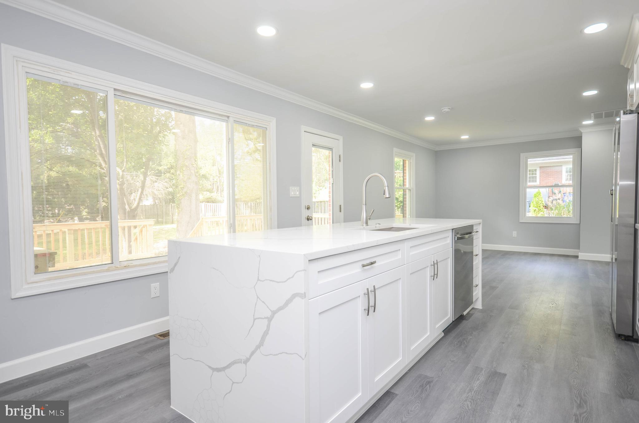 3914 SAINT JOHNS LANE