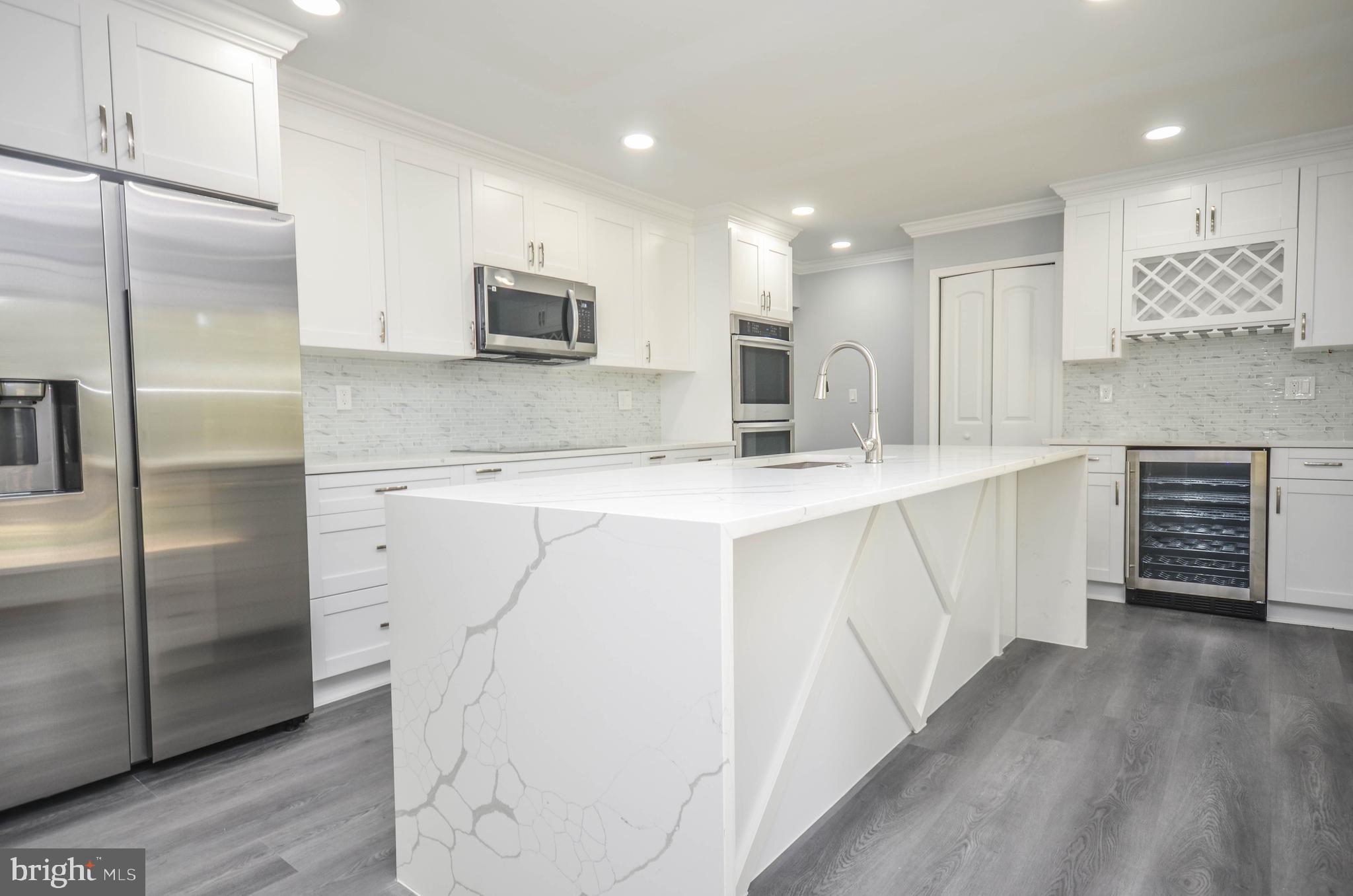 3914 SAINT JOHNS LANE