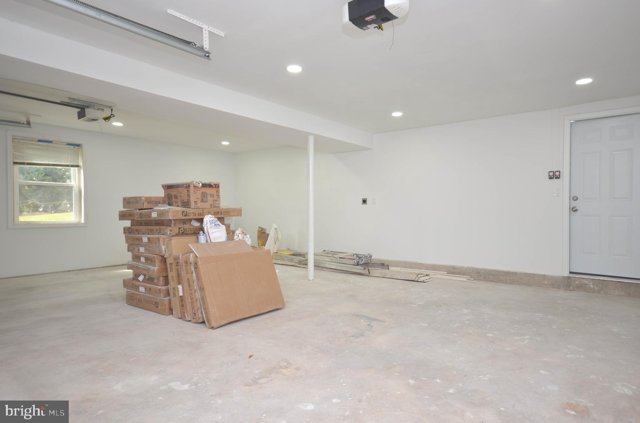 3914 SAINT JOHNS LANE