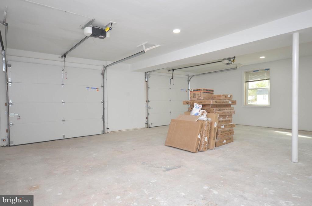 3914 SAINT JOHNS LANE