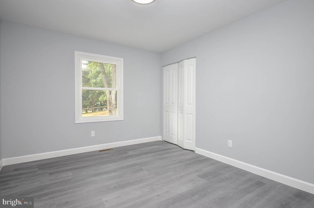3914 SAINT JOHNS LANE