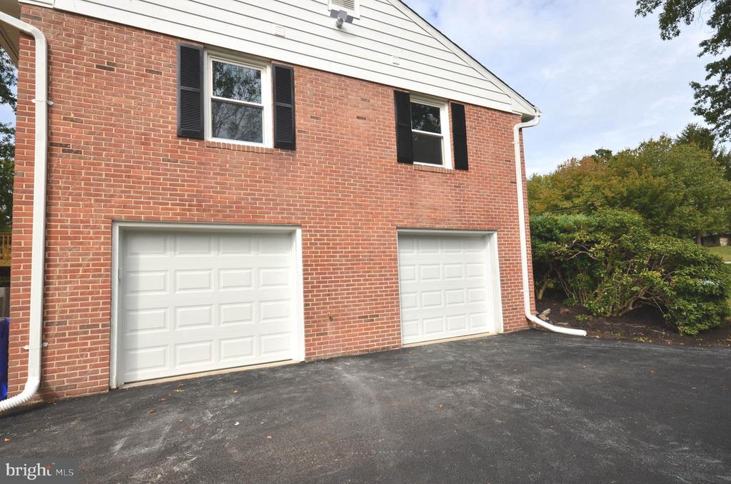 3914 SAINT JOHNS LANE