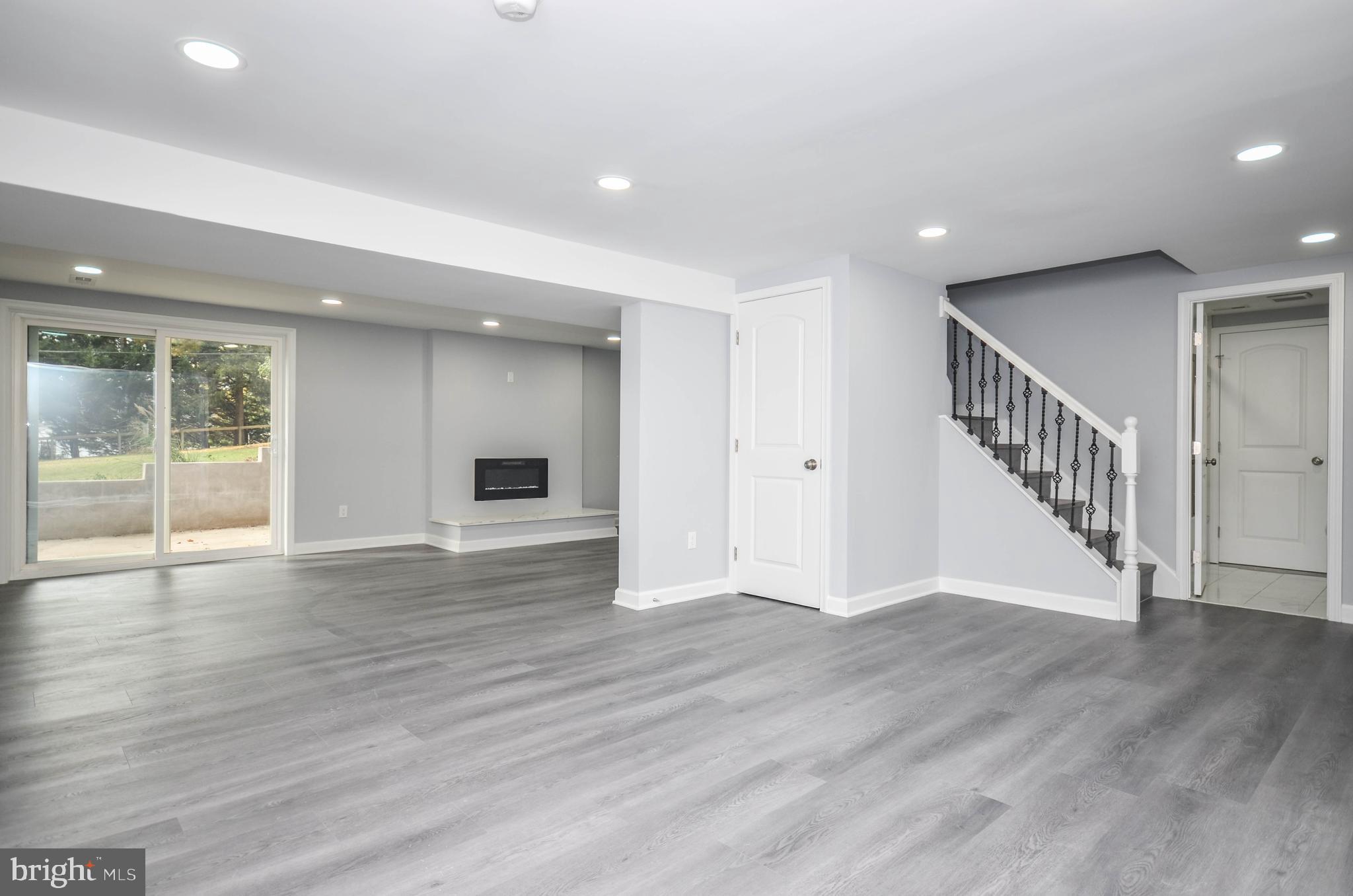 3914 SAINT JOHNS LANE