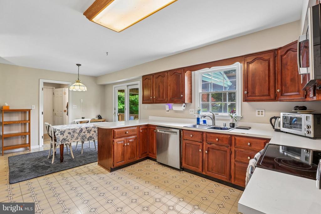 3501 RHODE VALLEY TRL