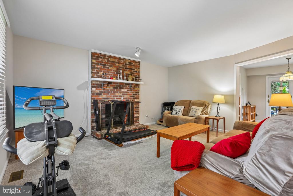 3501 RHODE VALLEY TRL