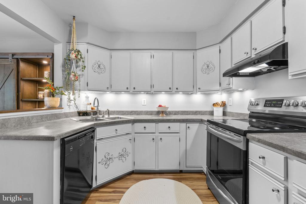 9515 HICKORY LIMB 304