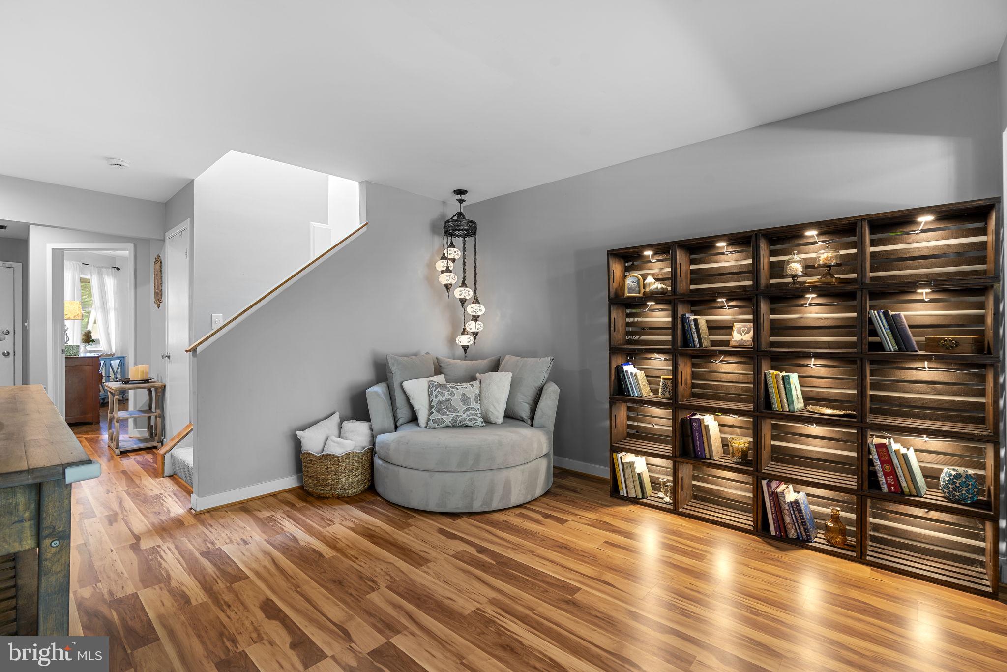 9515 HICKORY LIMB 304