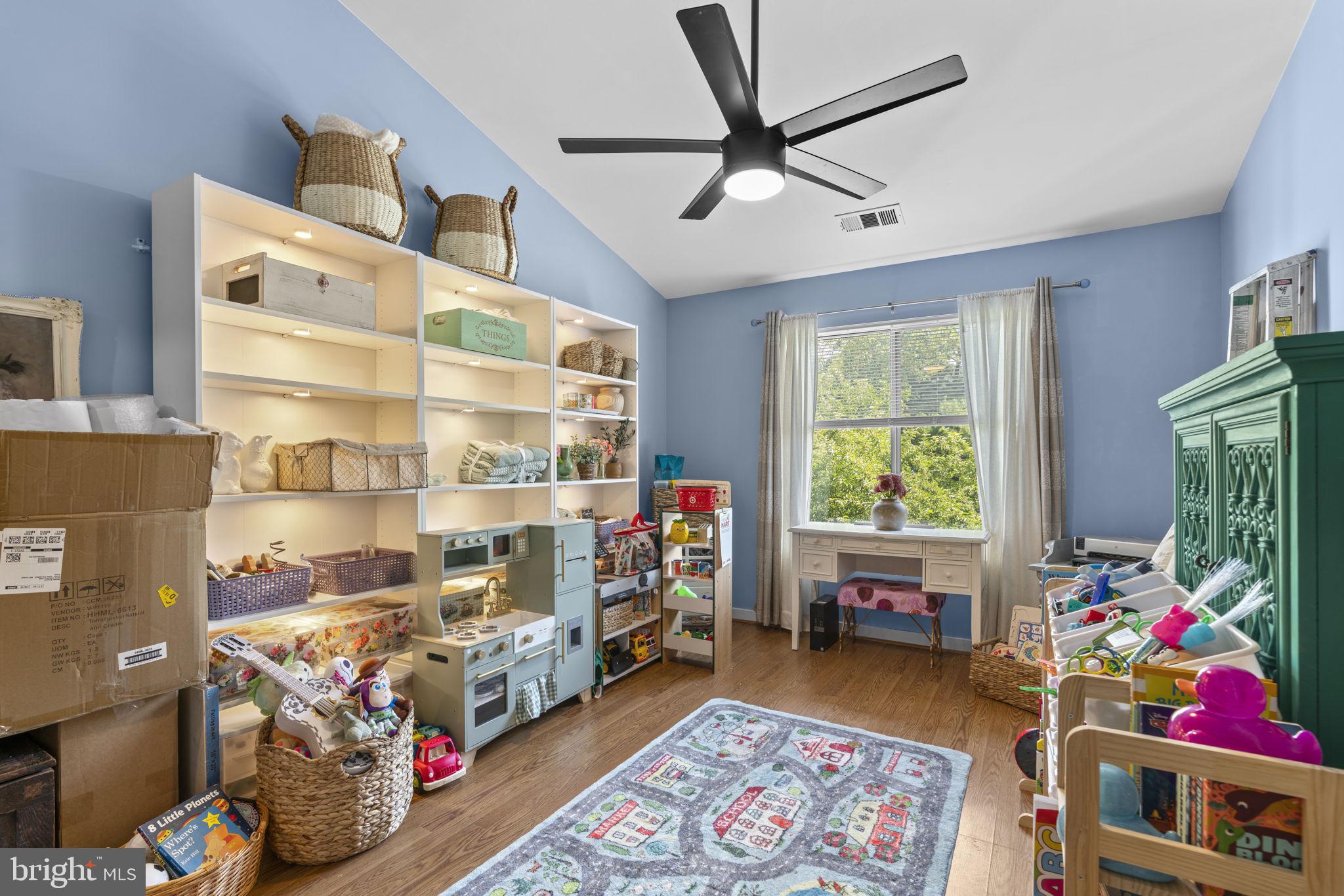 9515 HICKORY LIMB 304